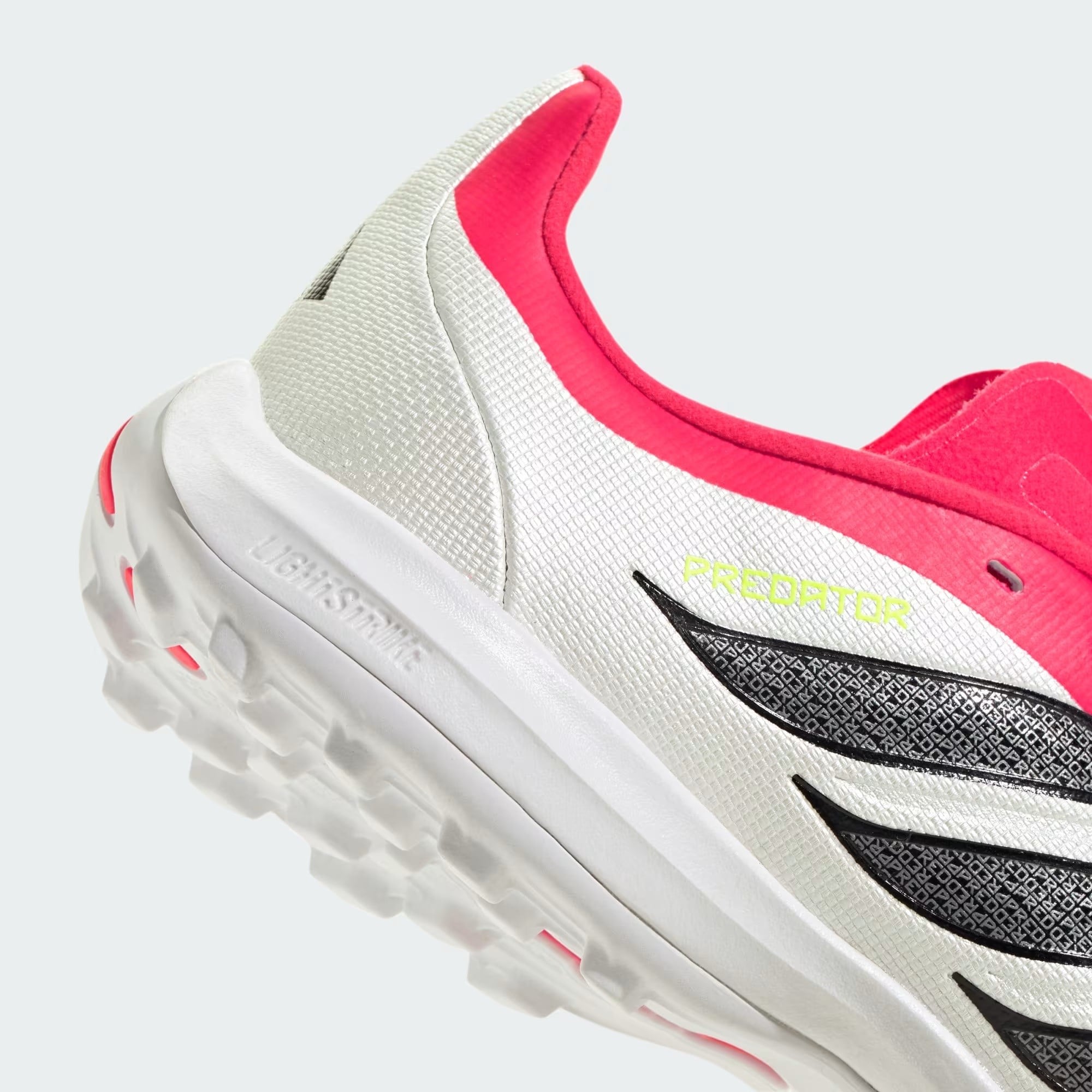 PREDATOR LEAGUE TF J