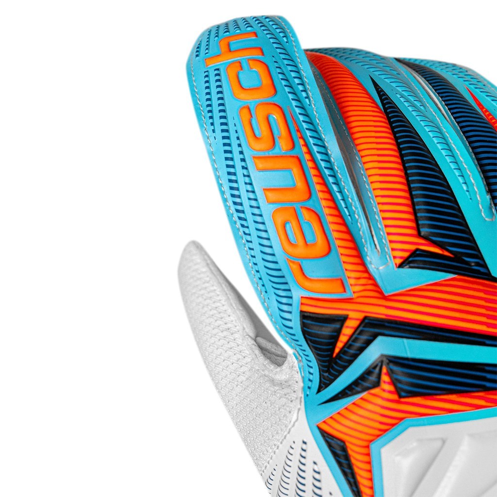 REUSCH ATTRAKT SOLID