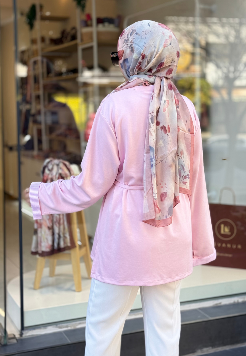 Elia Pembe Sweat