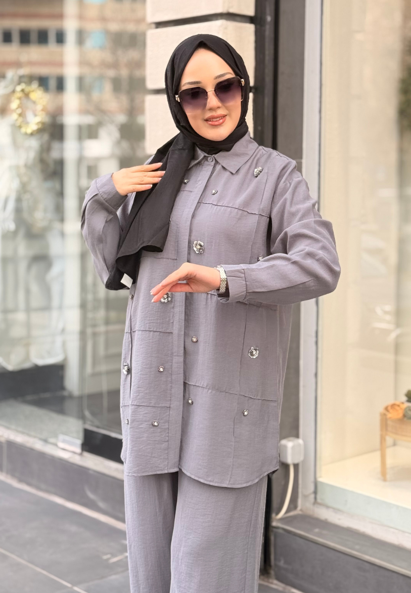 Gri Ayça Takım