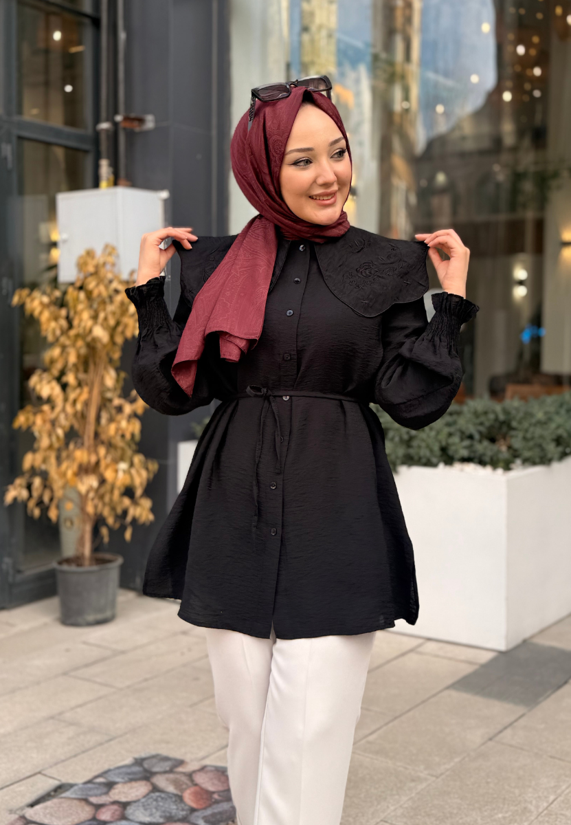 Manolya Siyah Gömlek