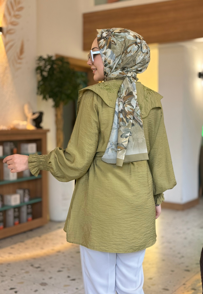 Manolya Yağ Yeşili Gömlek
