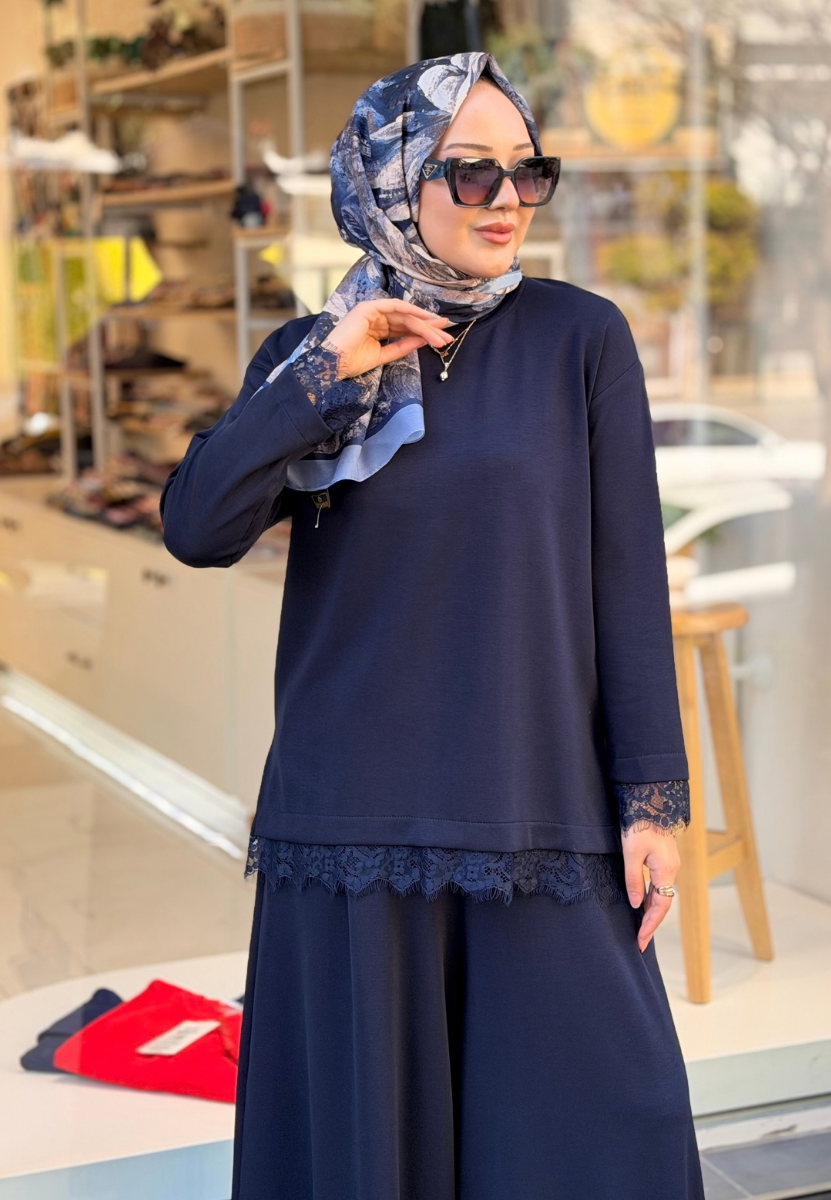 Pelin Lacivert Sweat