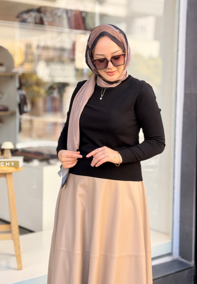Siyah Triko Basic Tunik