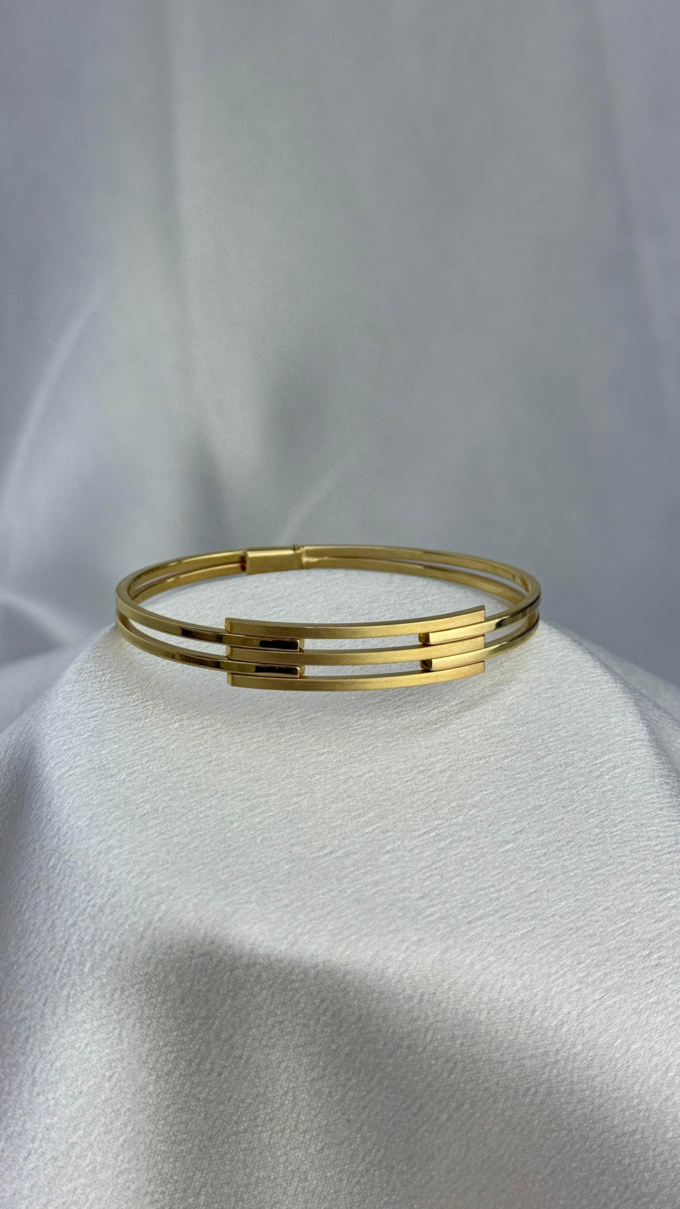 3 Sıra Kaburga Kelepçe Altın Bilezik