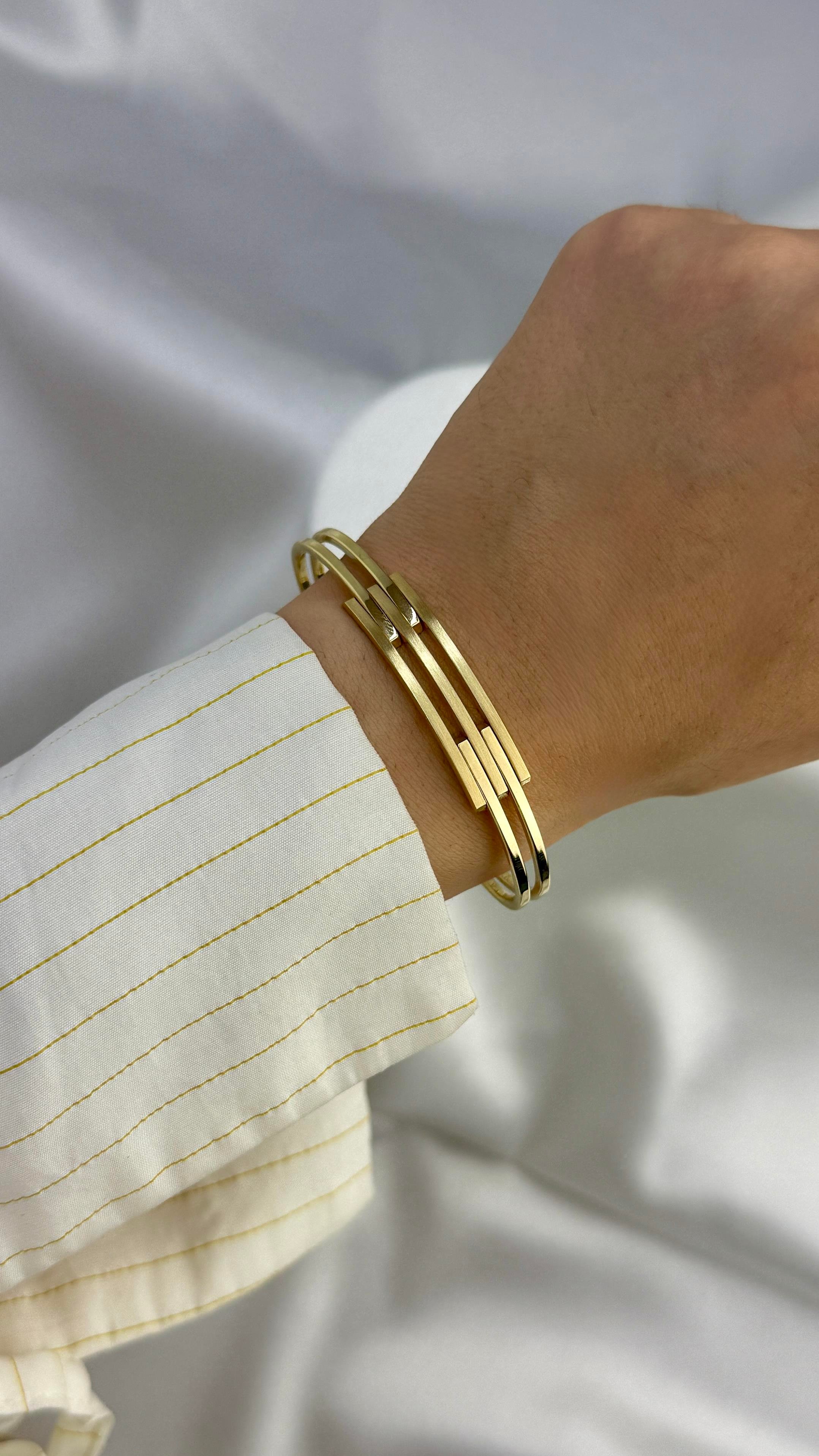 3 Sıra Kaburga Kelepçe Altın Bilezik