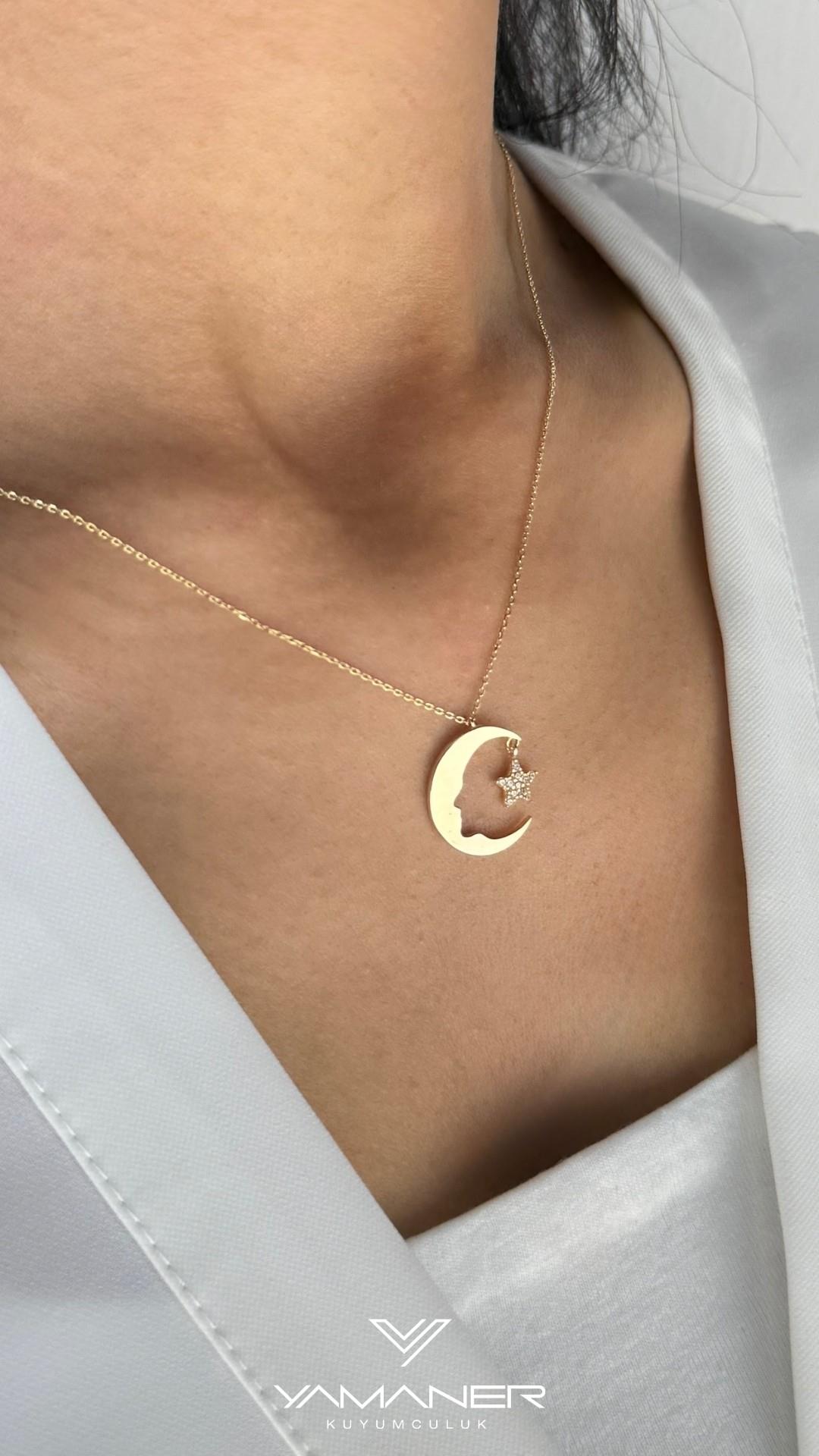 Ay ve Yıldız Figürlü Atatürk Silüeti Kolye