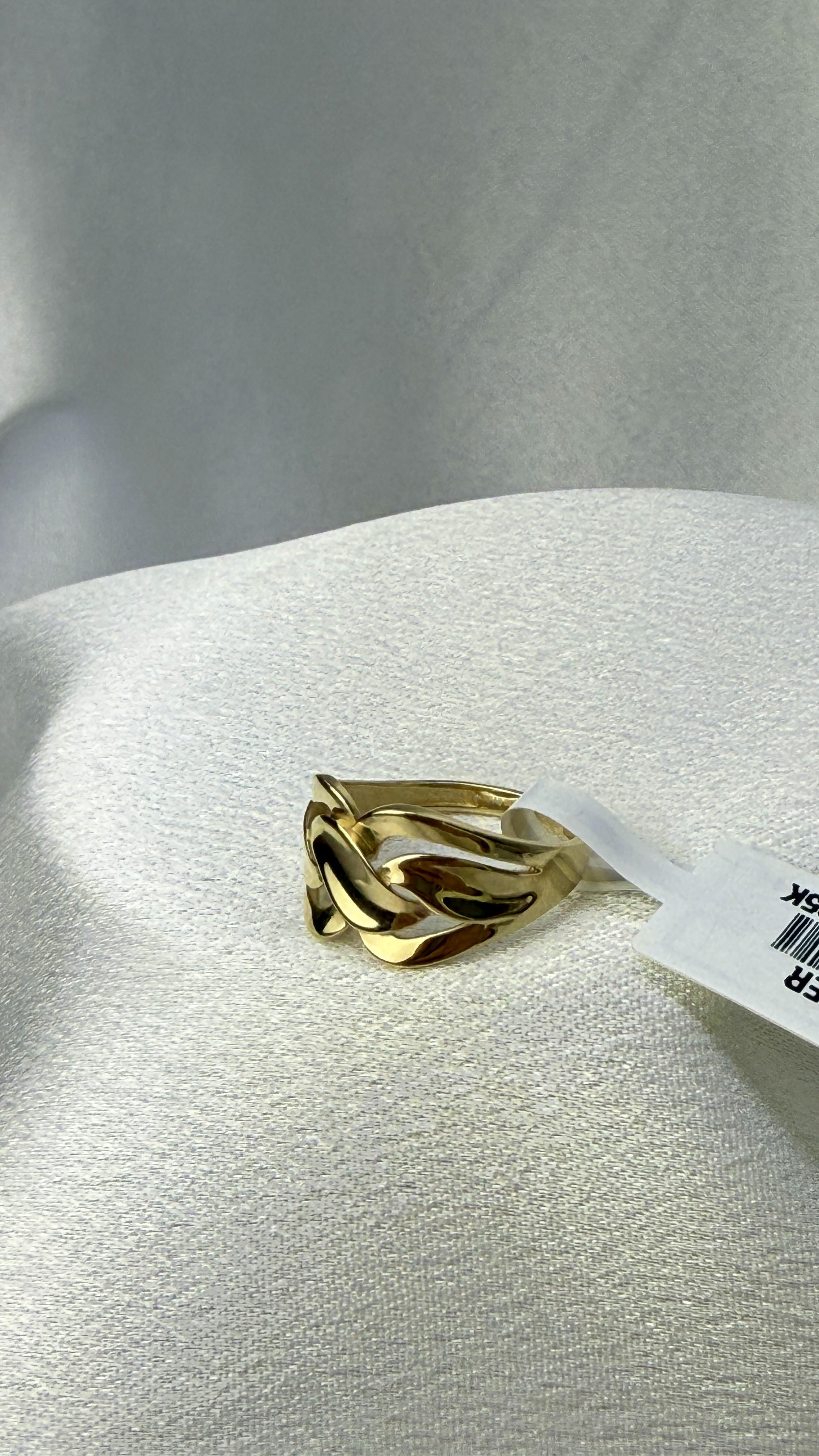 Burgu Desenli Altın Yüzük