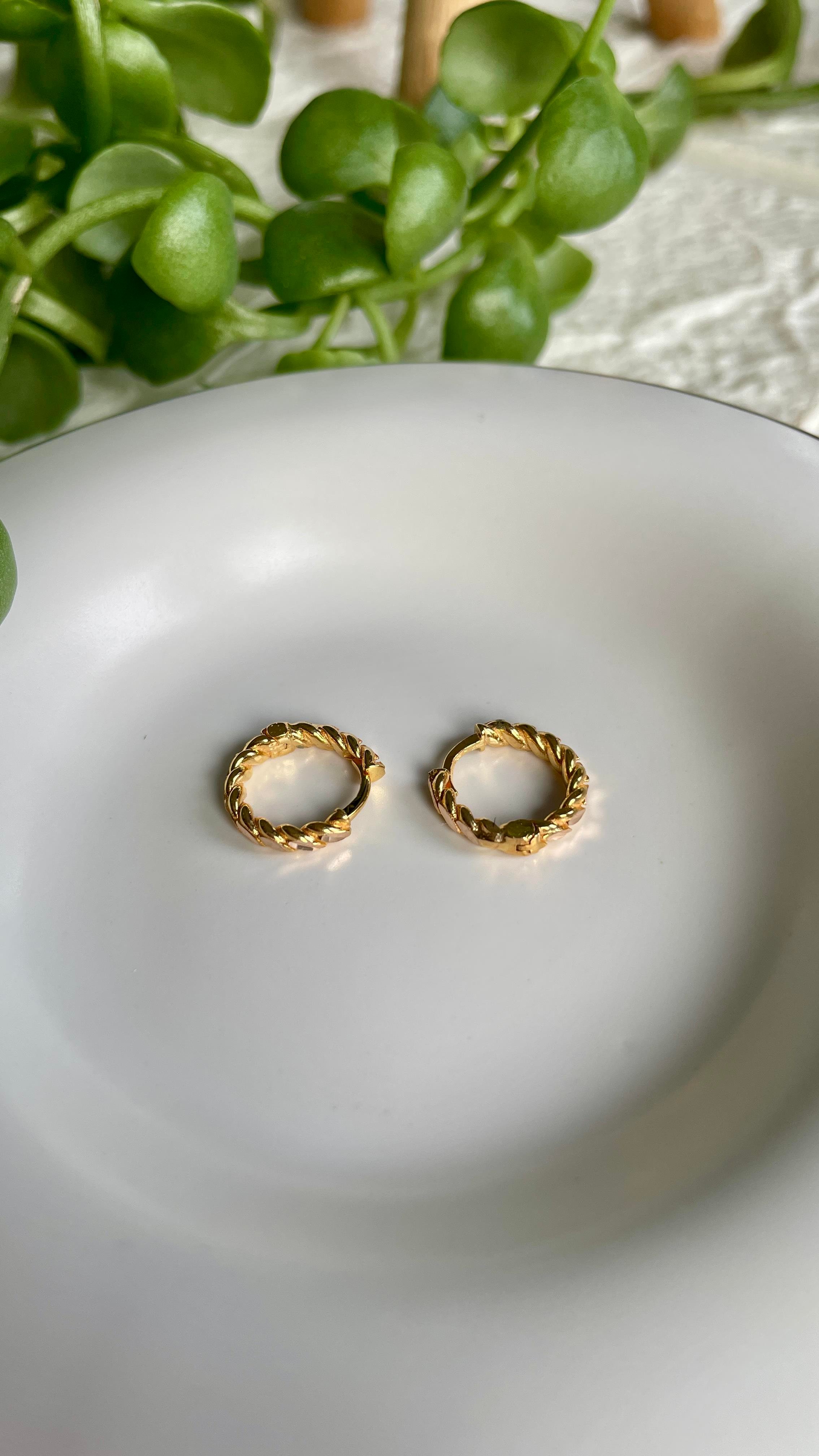 Burma Halka Altın Küpe