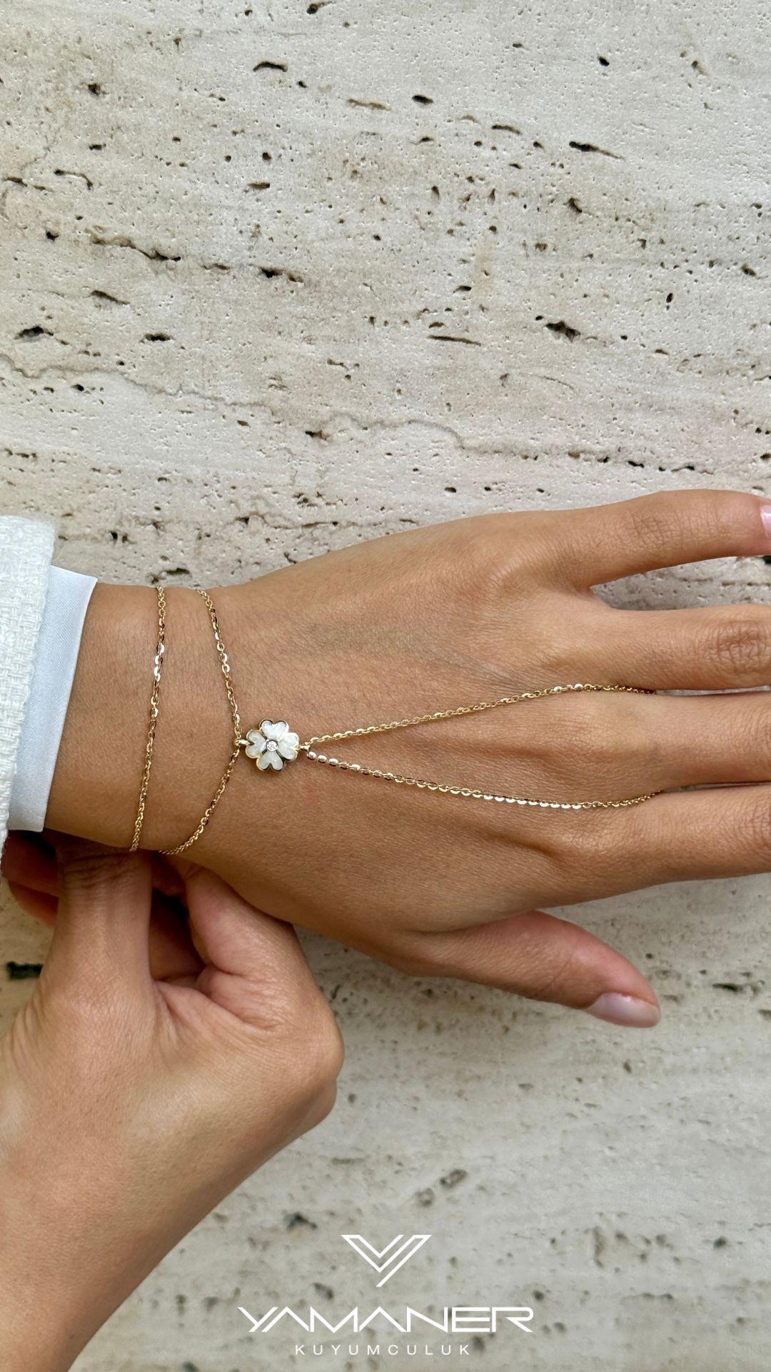 Cetaş Eterna Beyaz Mineli Yonca Şahmeran