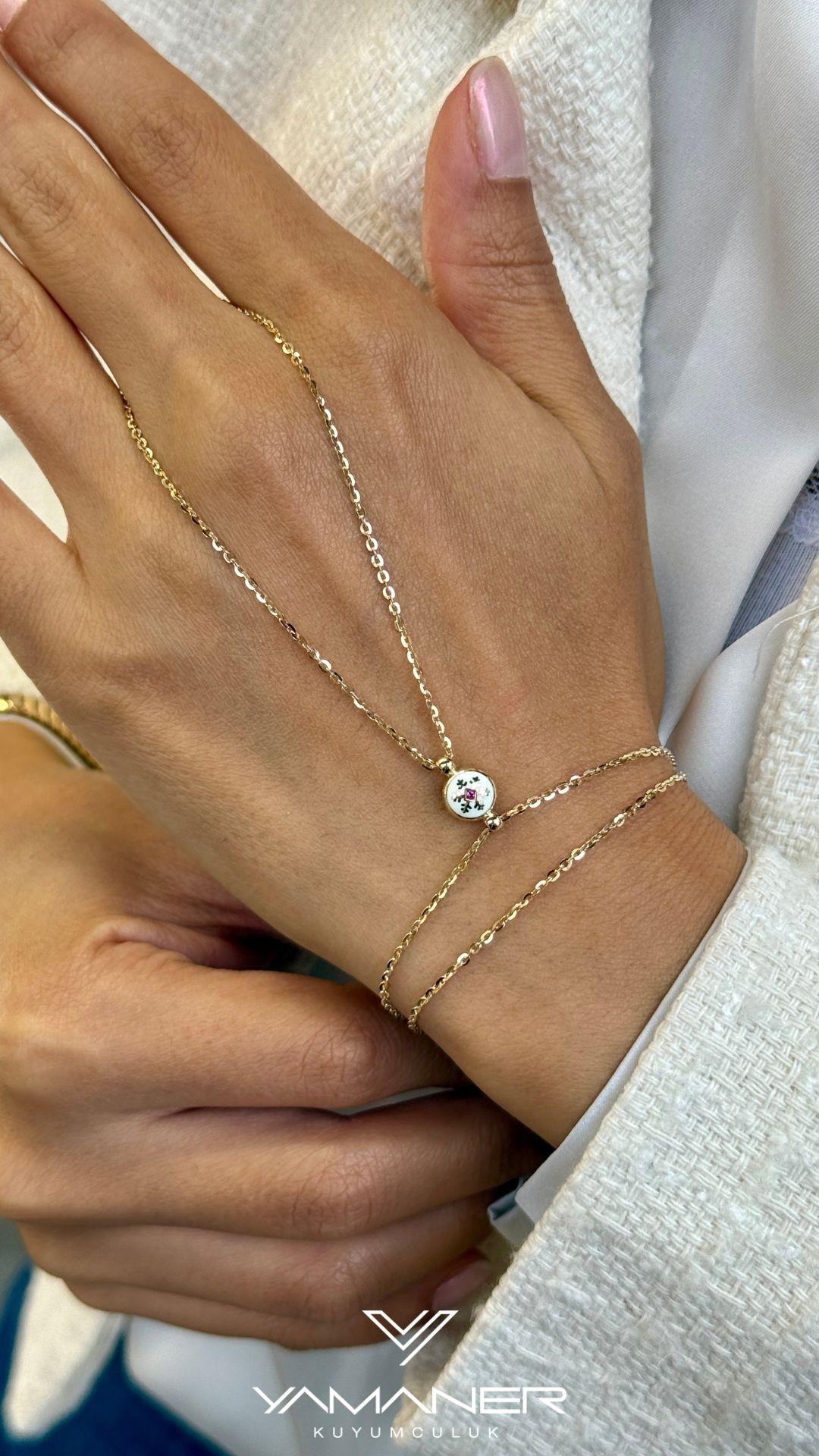 Cetaş Uniq Şahmeran