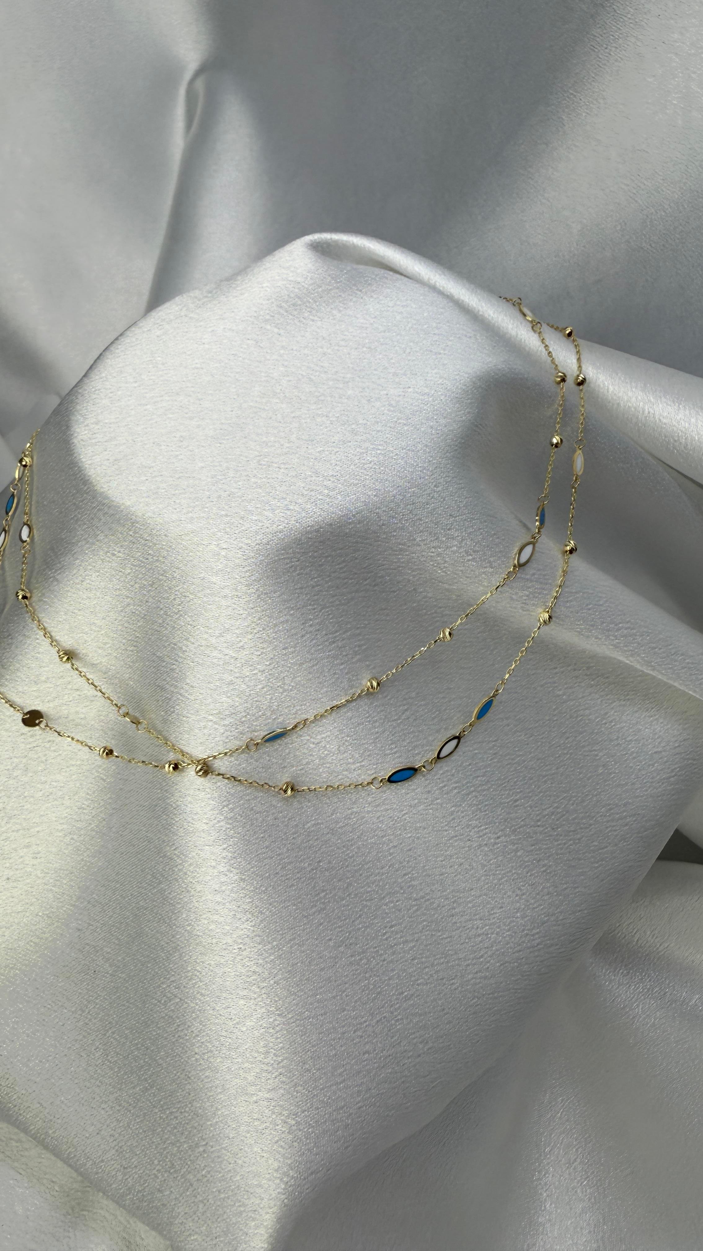 Dorika Toplu Beyaz Ve Mavi Renk Mineli Altın Kolye