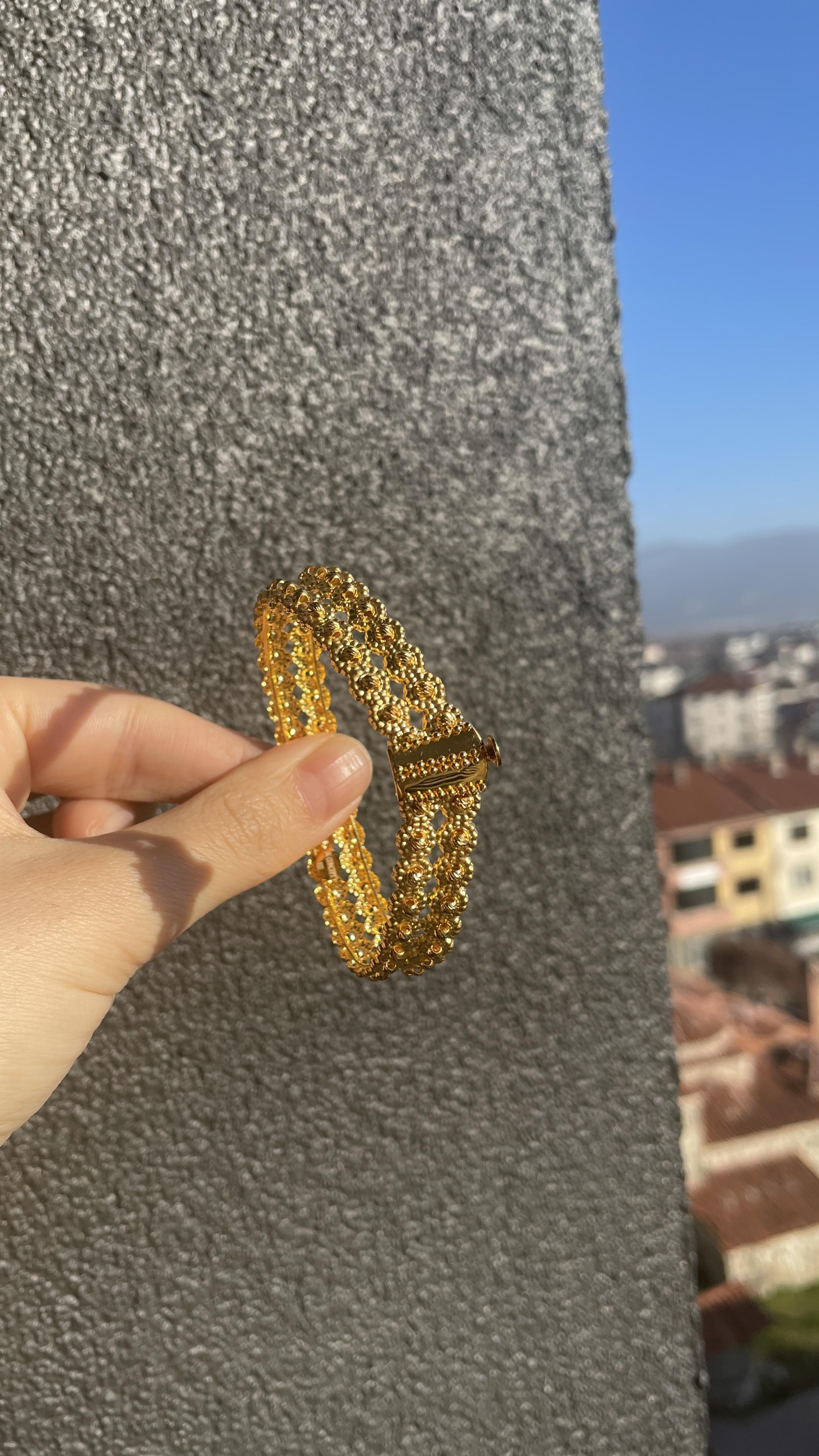 Dorika Toplu Kelepçe Altın Bilezik