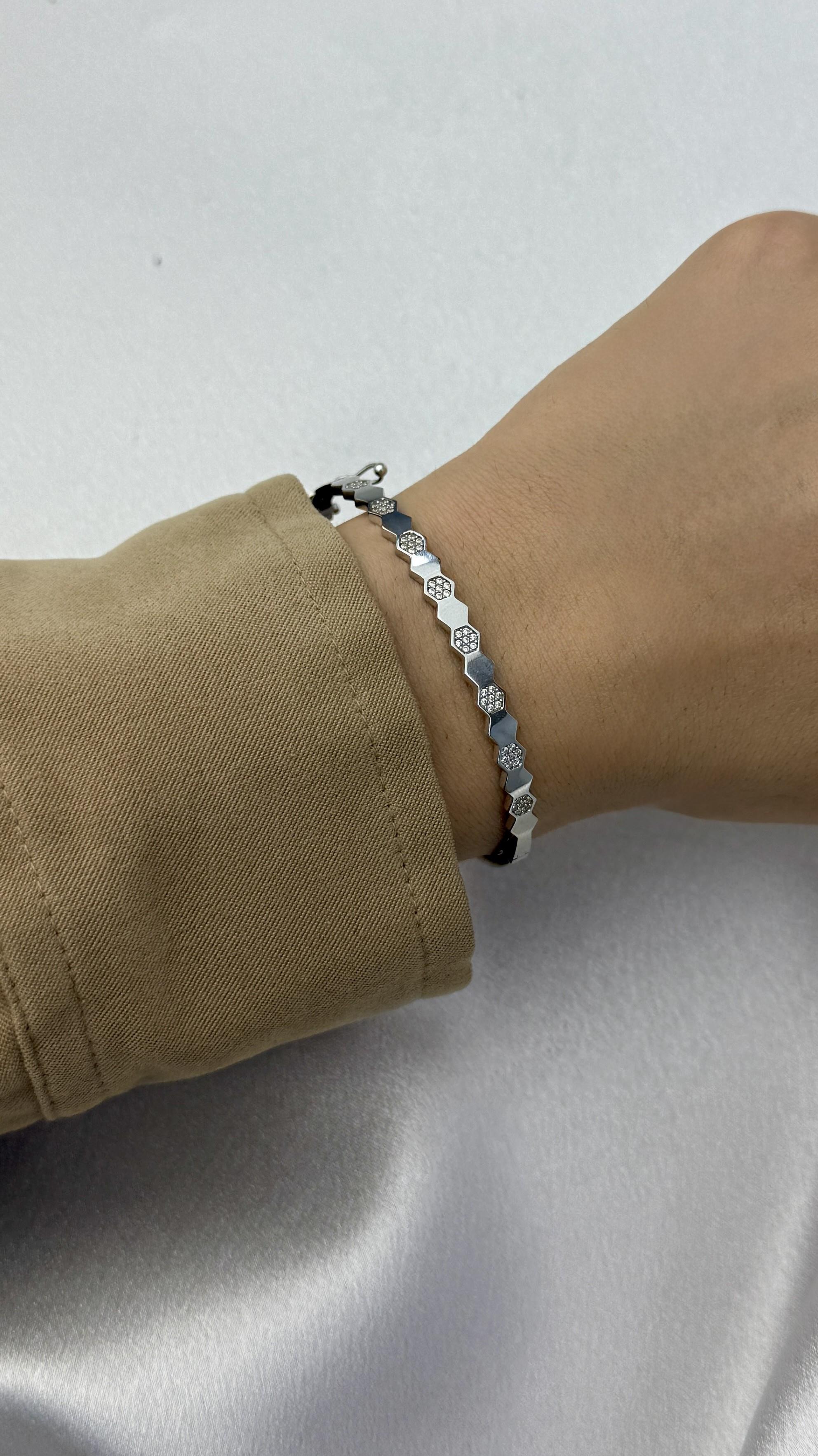 Geometrik Model Beyaz Altın Kelepçe Bilezik