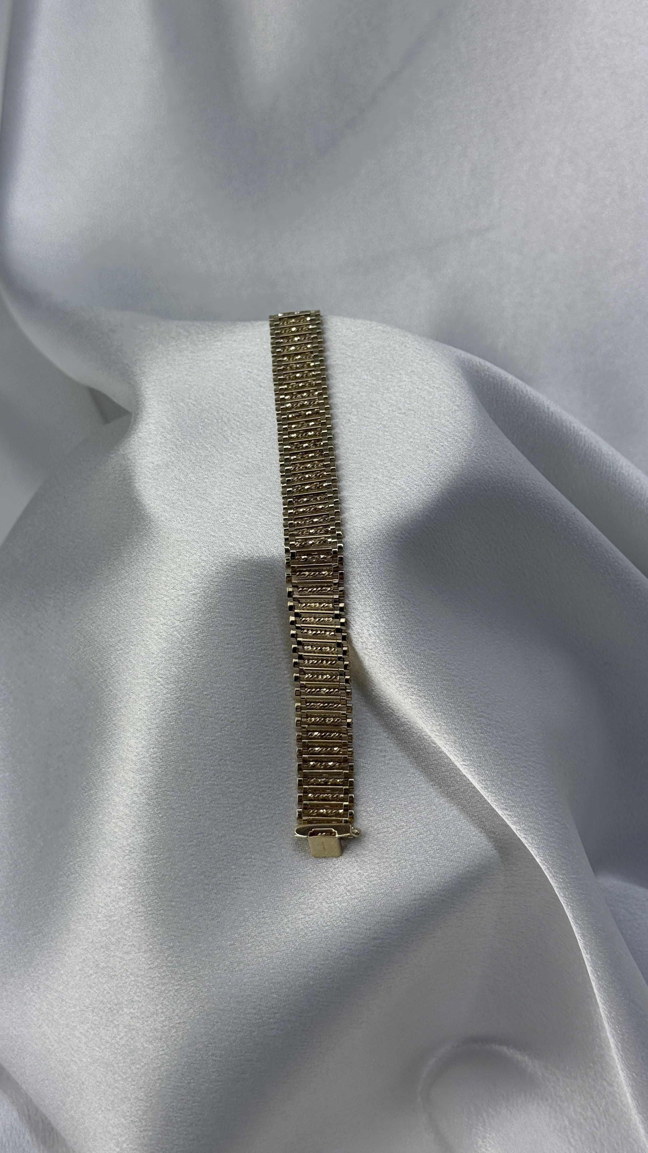 Hasır Altın Bileklik