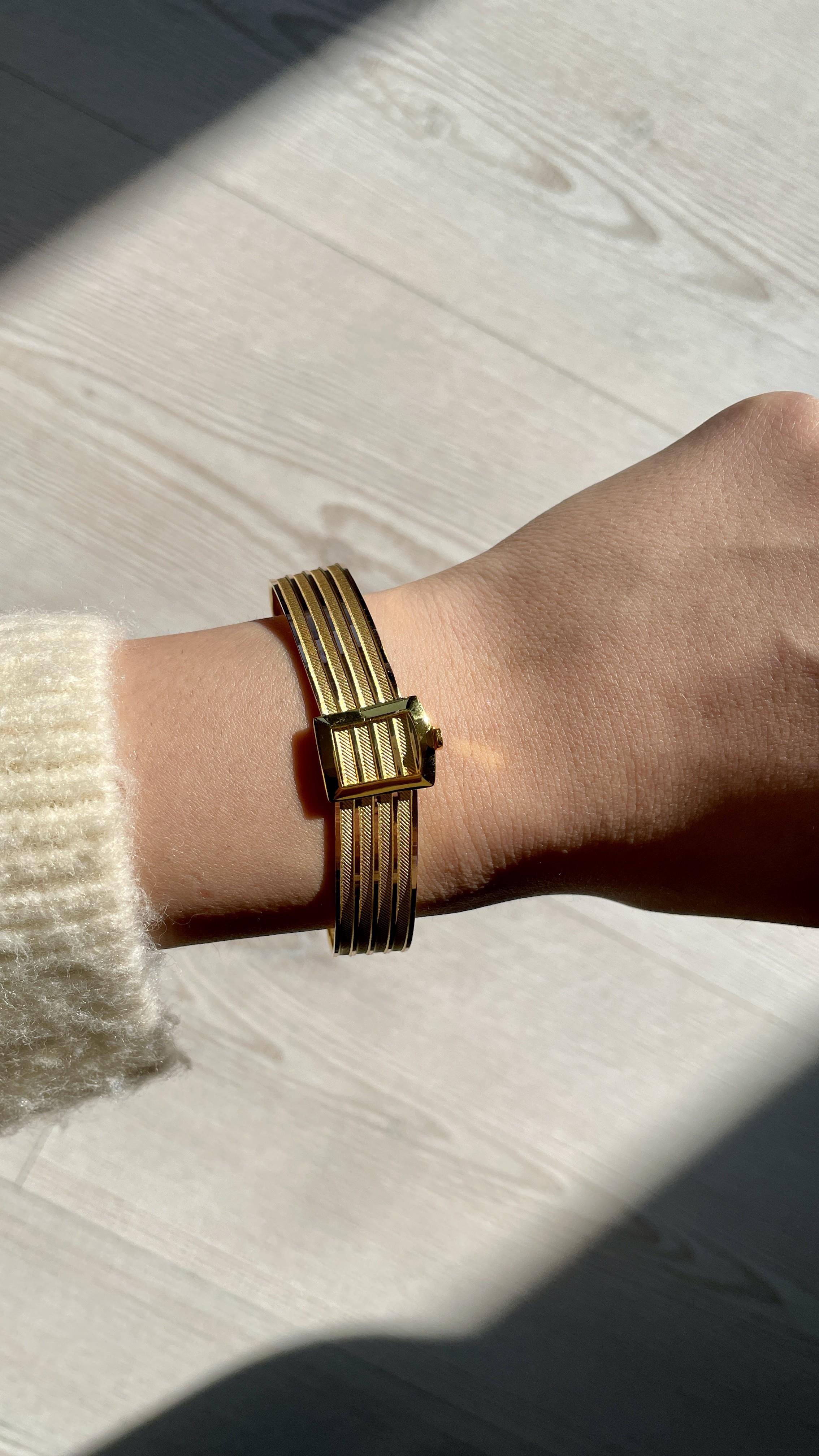 Hasır Kelepçe Altın Bilezik