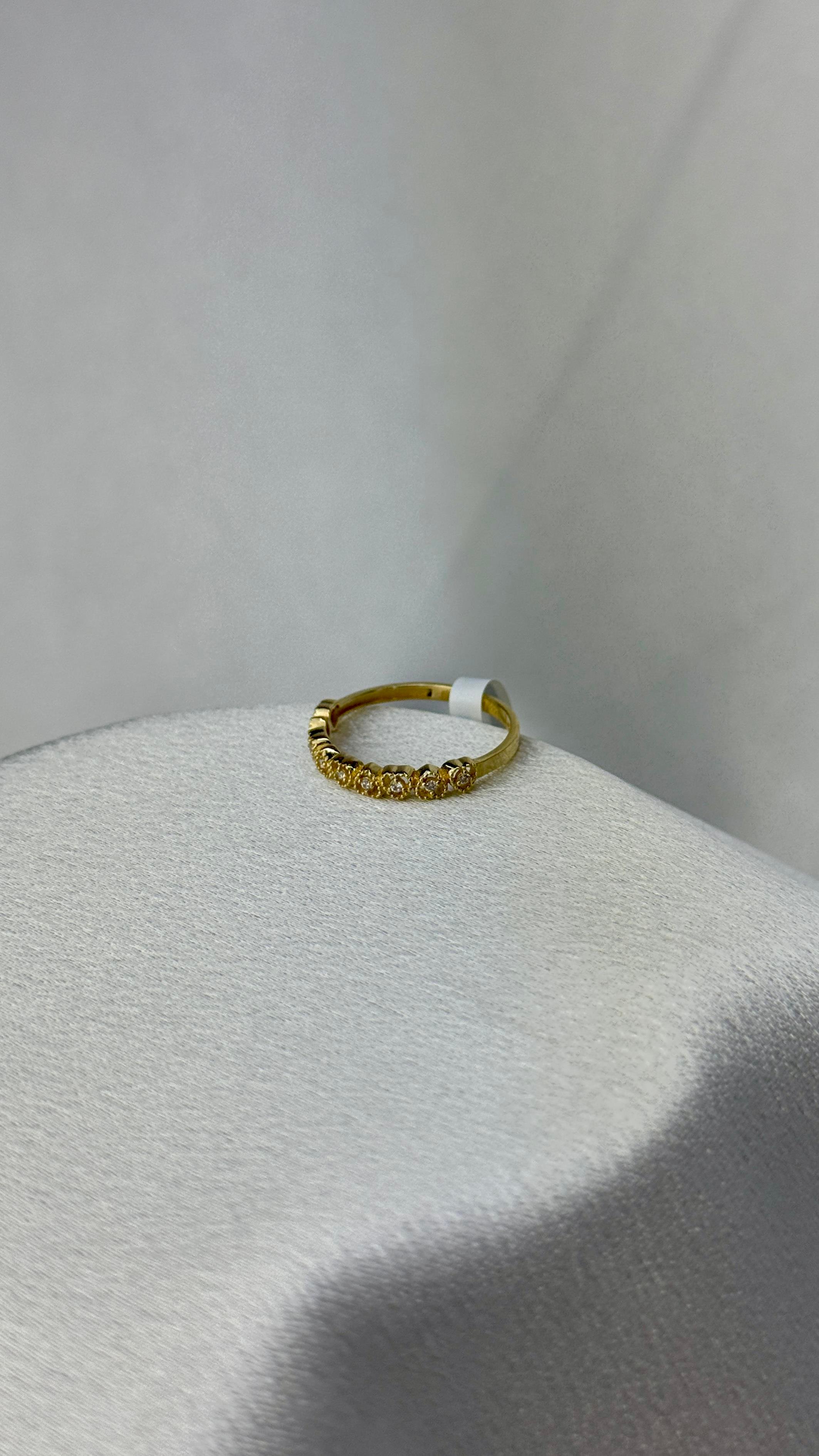 Kalp Figürlü Zirkon Taşlı Altın Çıtır Yüzük