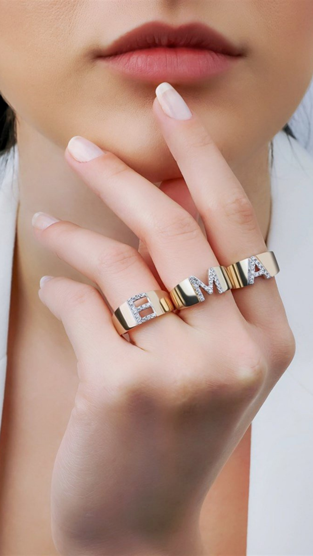 Kristal Taşlı M Harf Yüzük