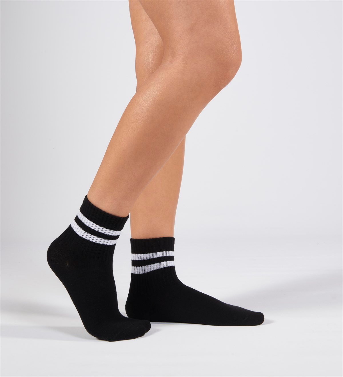Unisex Pamuklu Siyah Tenis Çorap