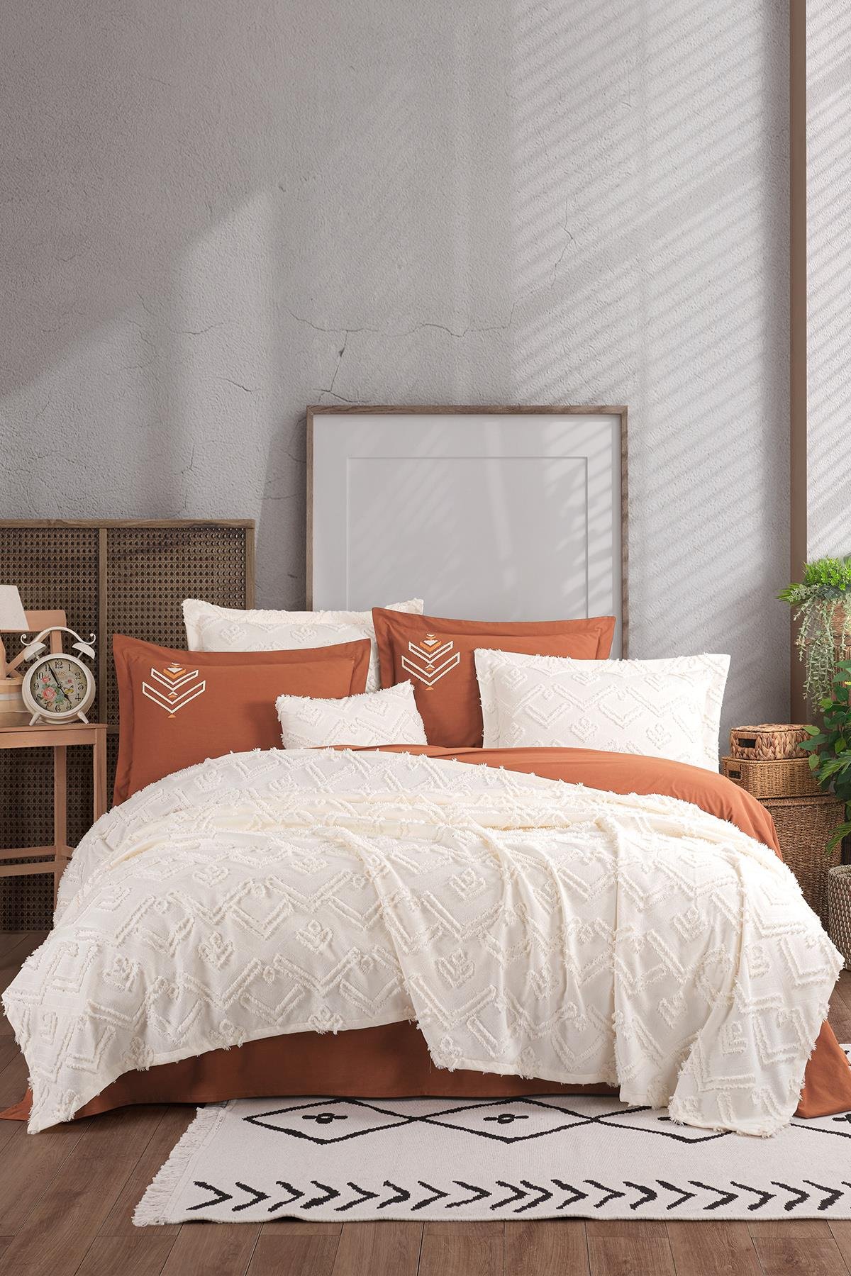 Aztec Çift Kişilik Yatak Örtüsü Seti Krem