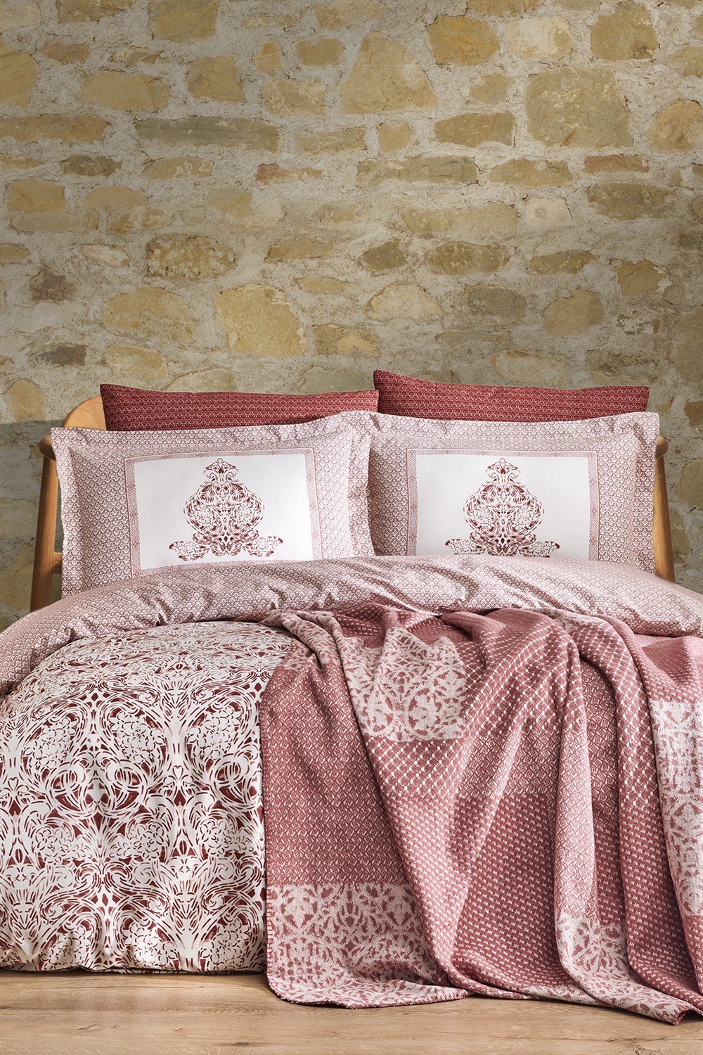 Dream Winter Çift Kişilik Battaniyeli Nevresim Takımı - Bordo