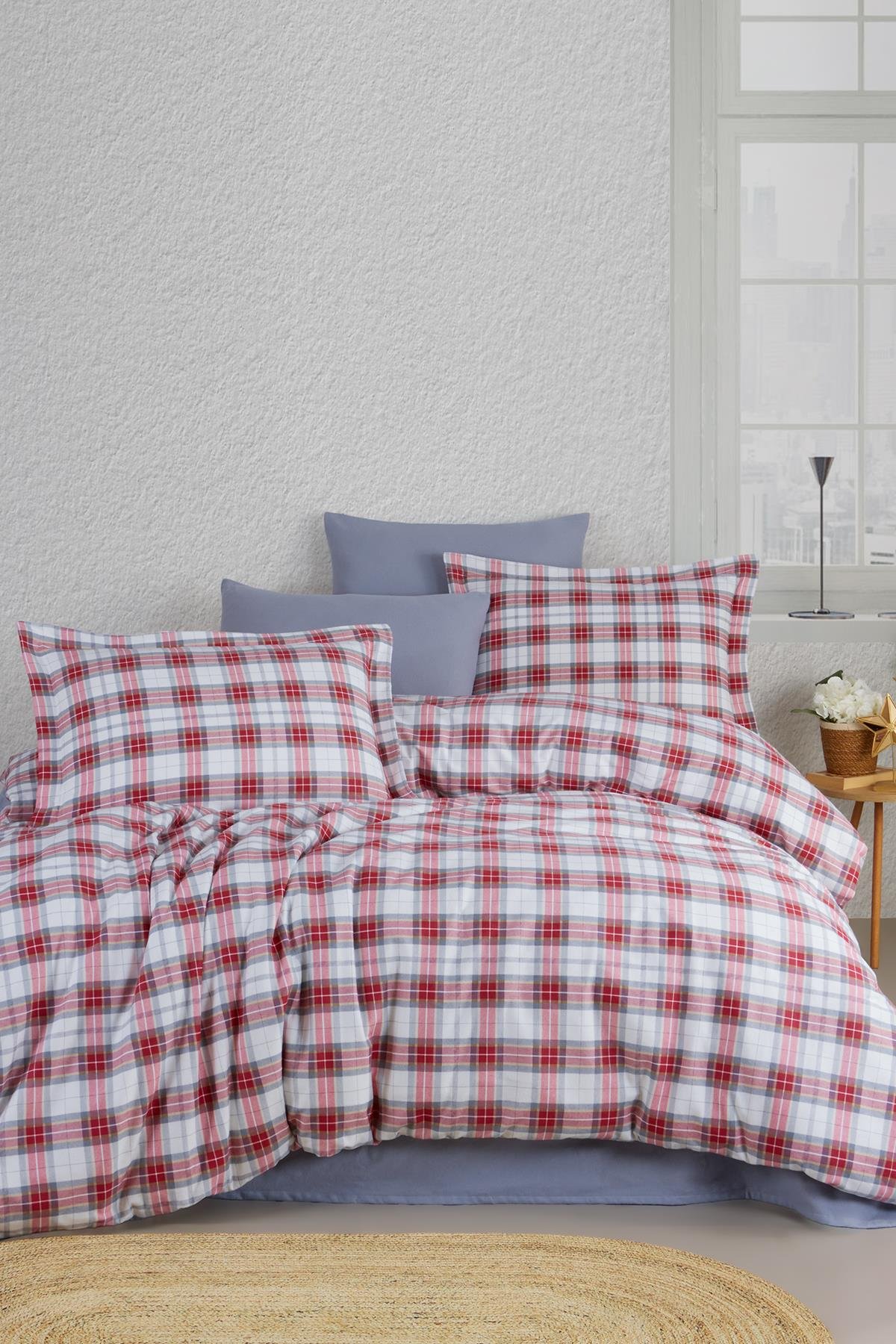 Flanel Çift Kişilik Nevresim Takımı Cozy Kırmızı