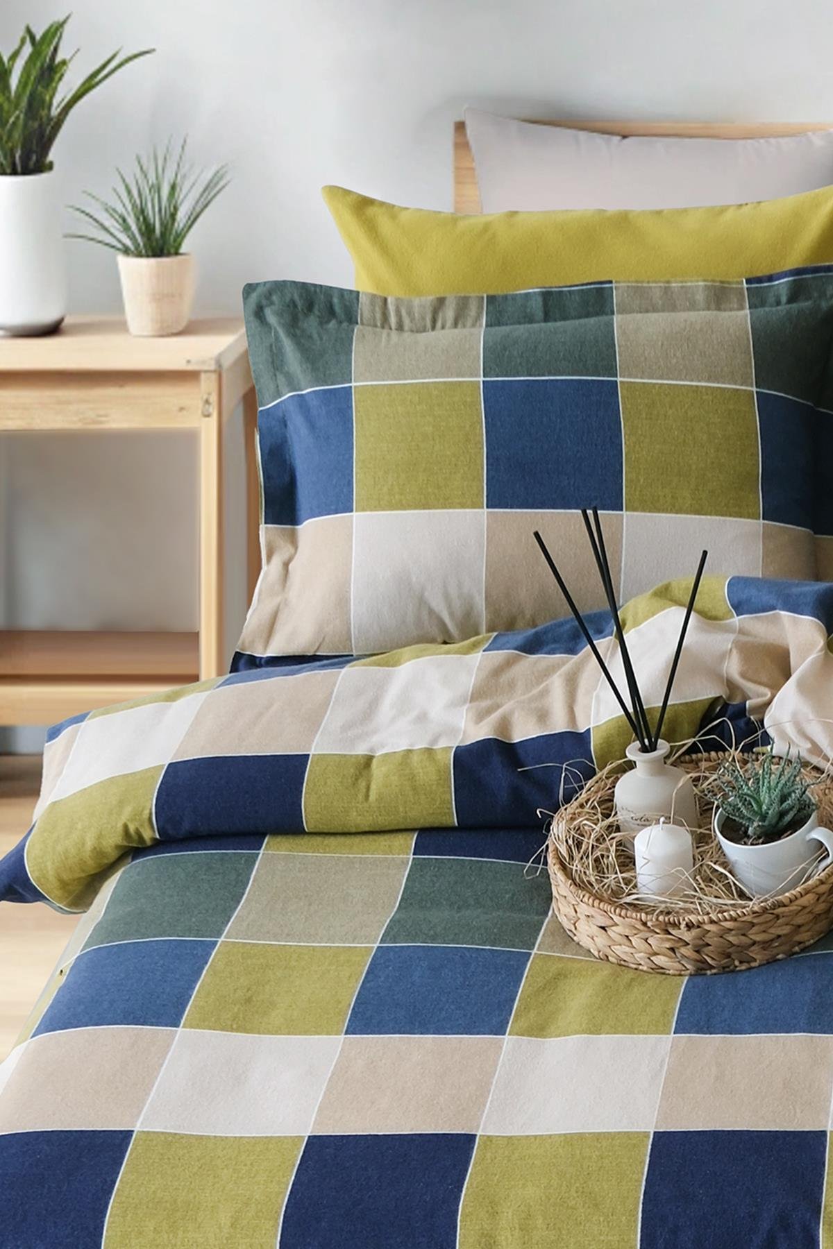 Flanel Çift Kişilik Nevresim Takımı Echo Yeşil