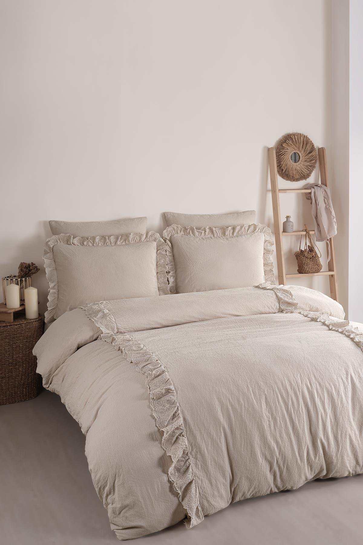 Romantica Çift Kişilik Brodeli Nevresim Takımı - Bej