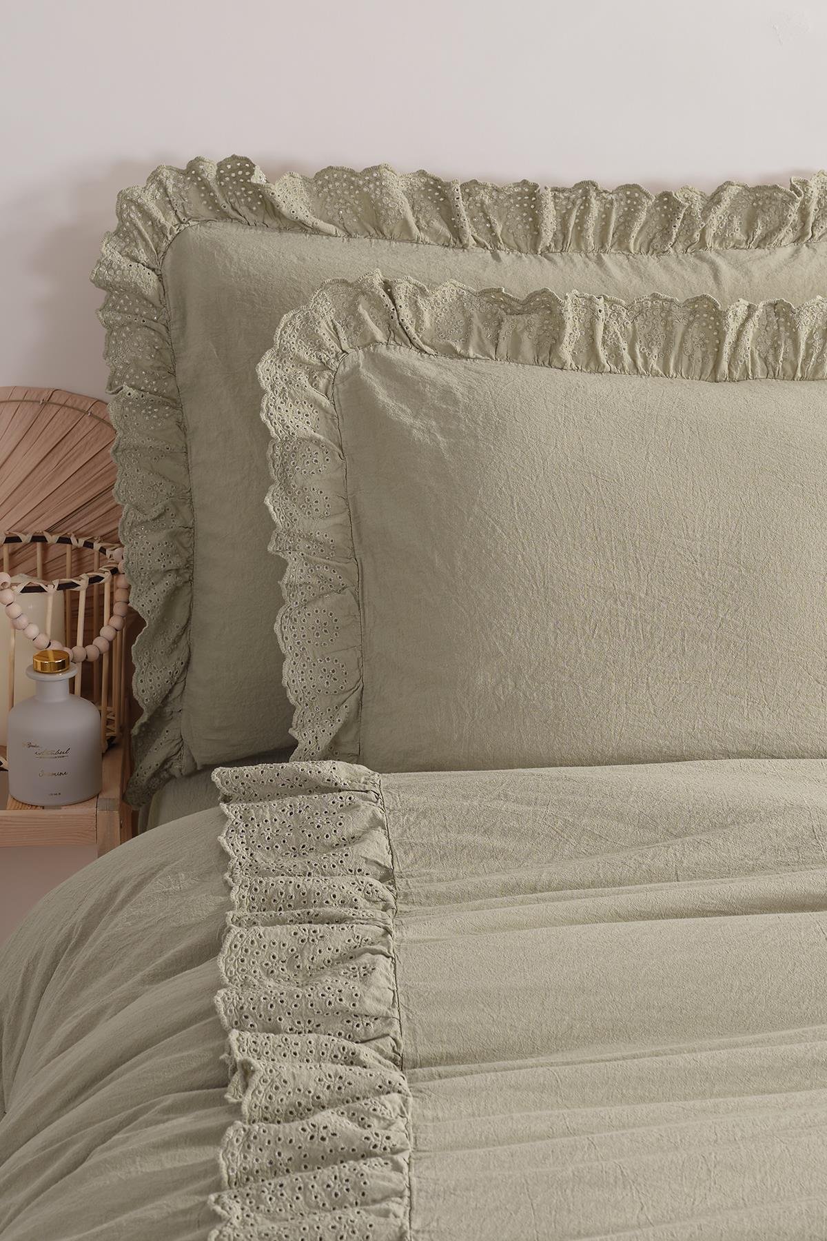 Romantica Çift Kişilik Brodeli Nevresim Takımı  - Yeşil