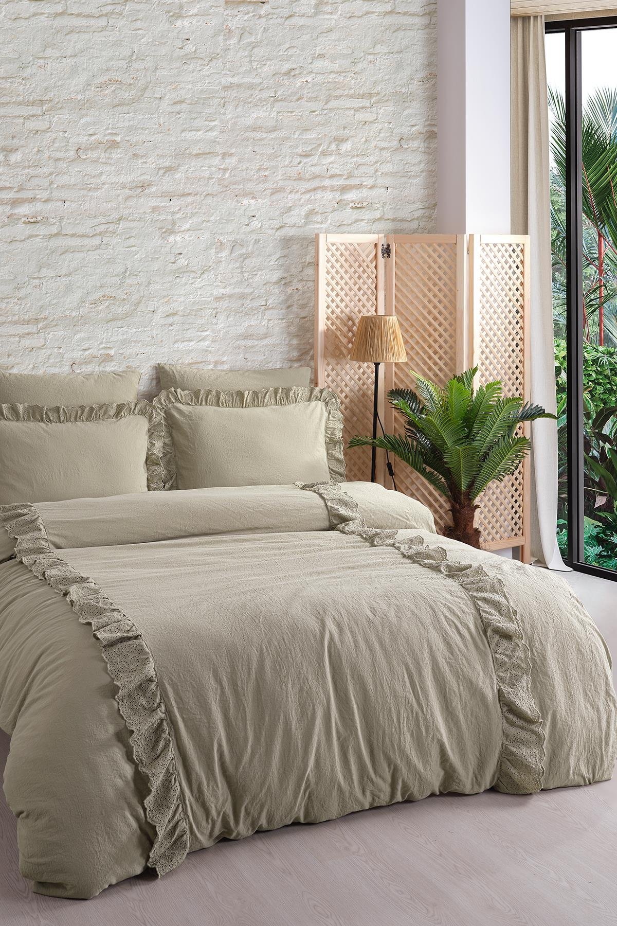 Romantica Çift Kişilik Brodeli Nevresim Takımı  - Yeşil