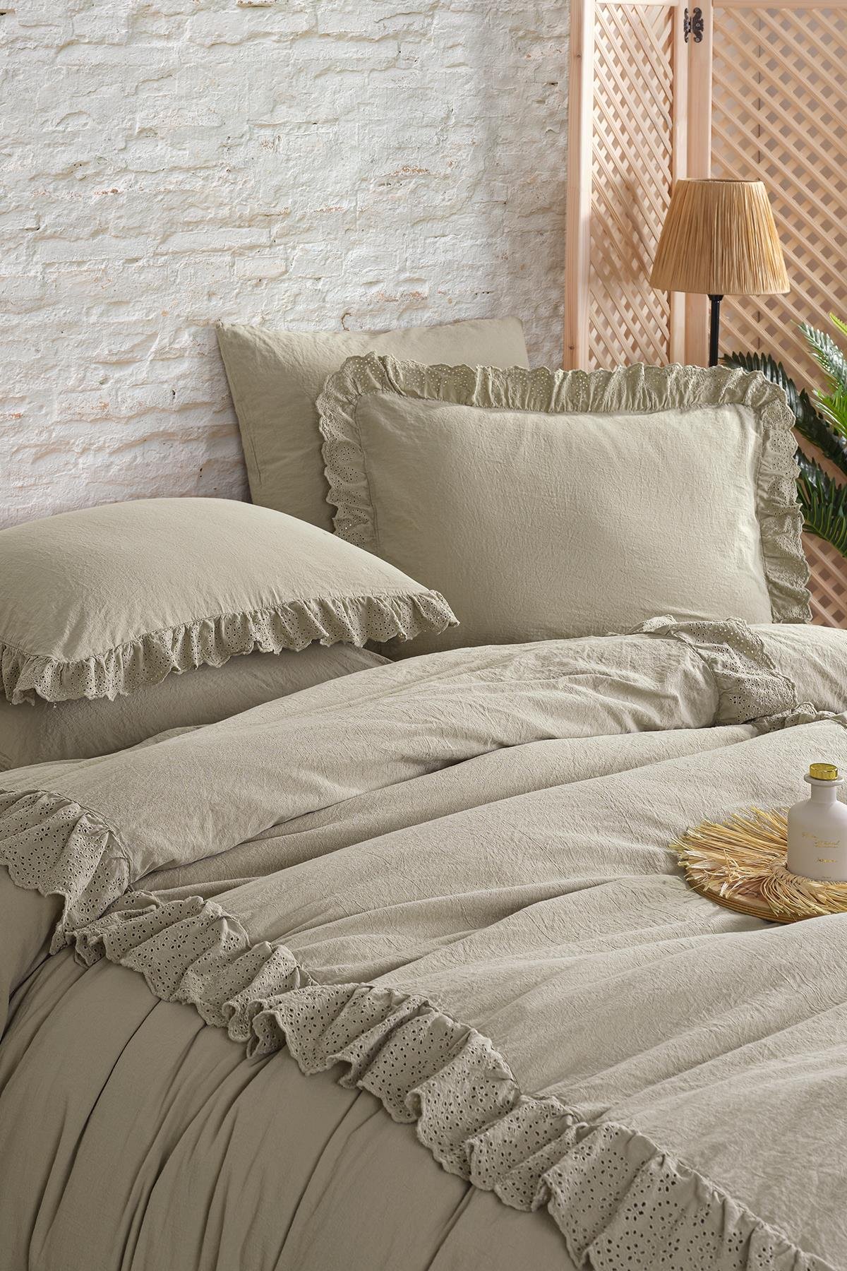 Romantica Çift Kişilik Brodeli Nevresim Takımı  - Yeşil