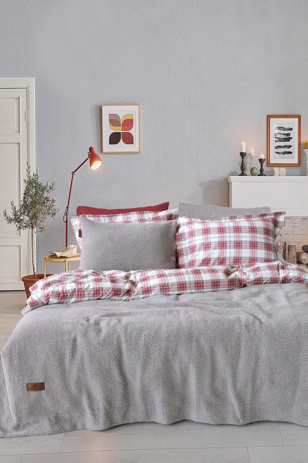 Sherwood Cozy Kırmızı Çift Kişilik Yatak Örtüsü Seti Gri