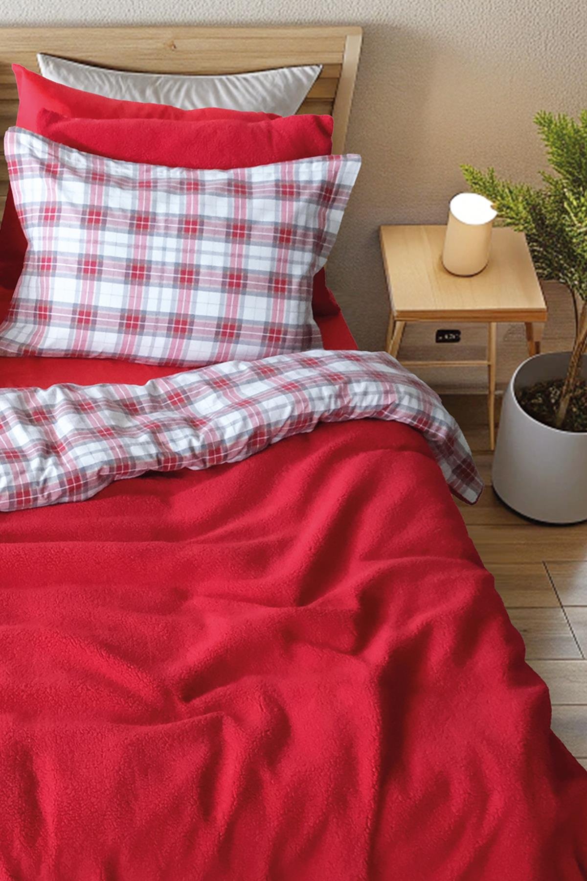 Sherwood Cozy Kırmızı Çift Kişilik Yatak Örtüsü Seti Kırmızı