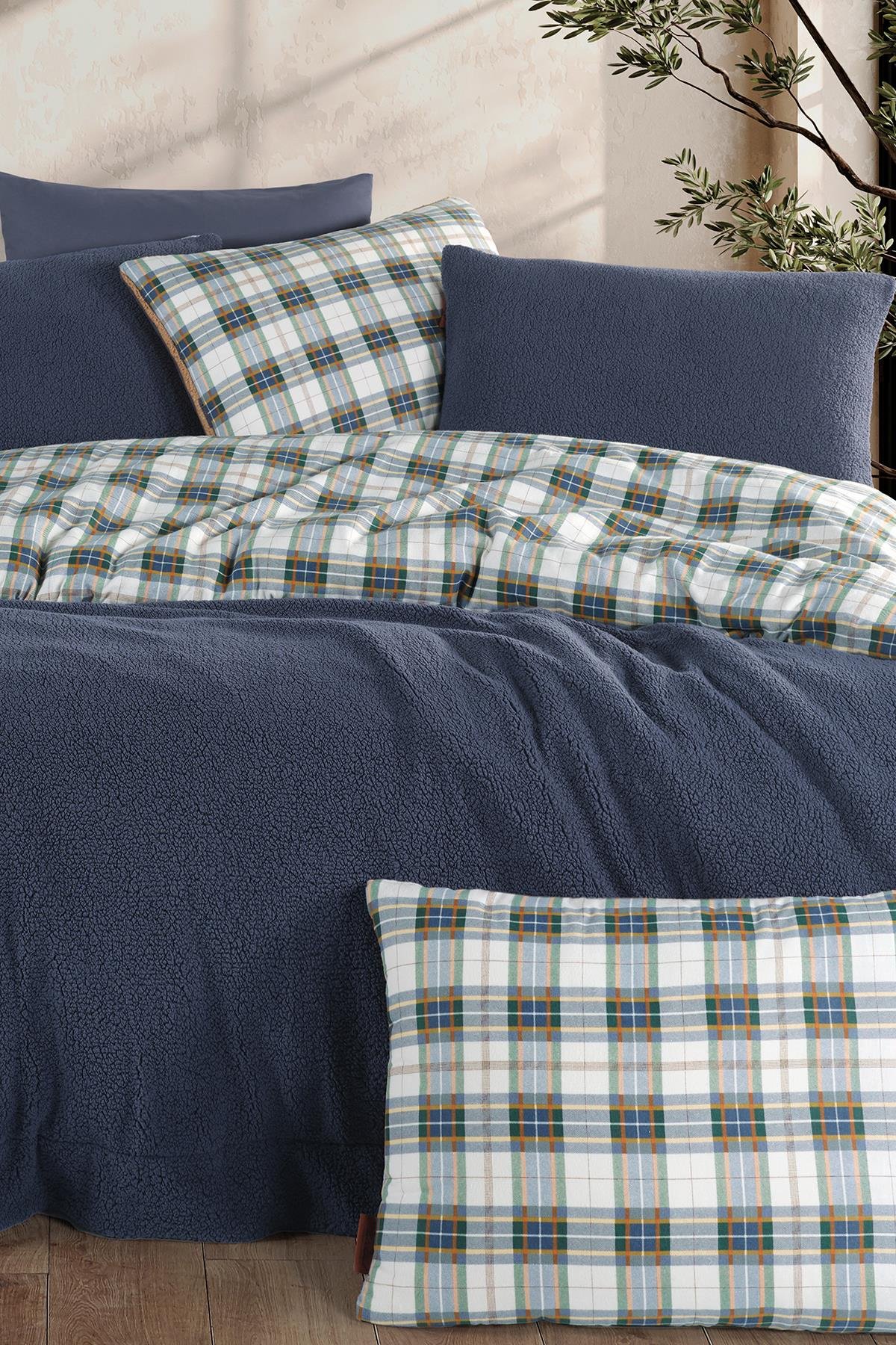 Sherwood Cozy Yeşil Çift Kişilik Yatak Örtüsü Seti İndigo