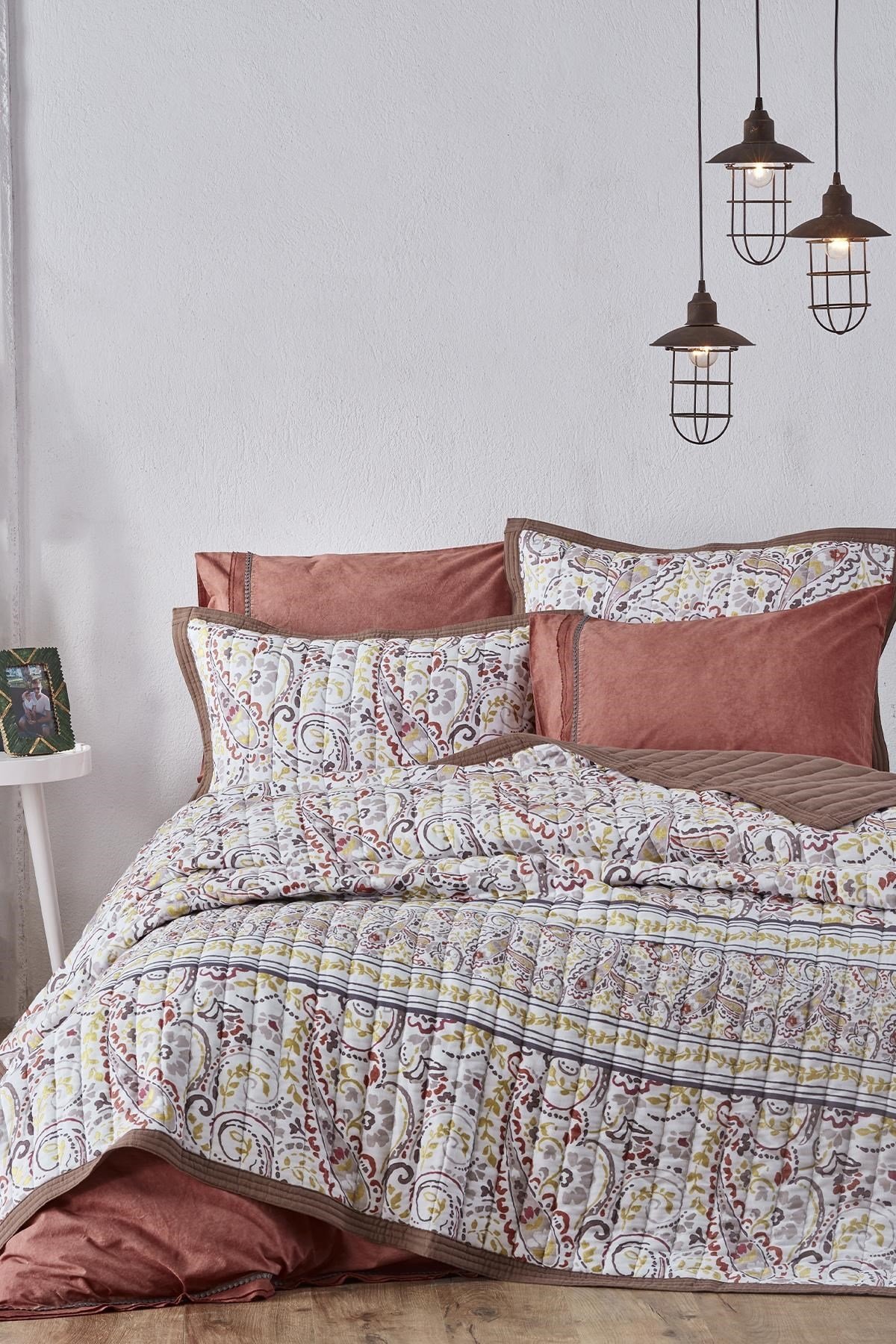 Anita Müslin Yatak Örtüsü