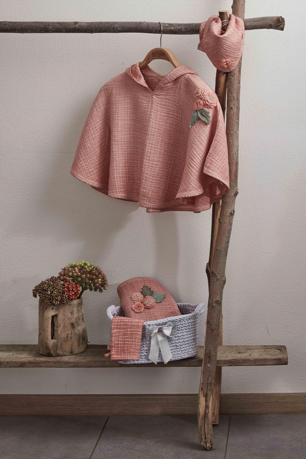 Berin Panço Seti Pudra