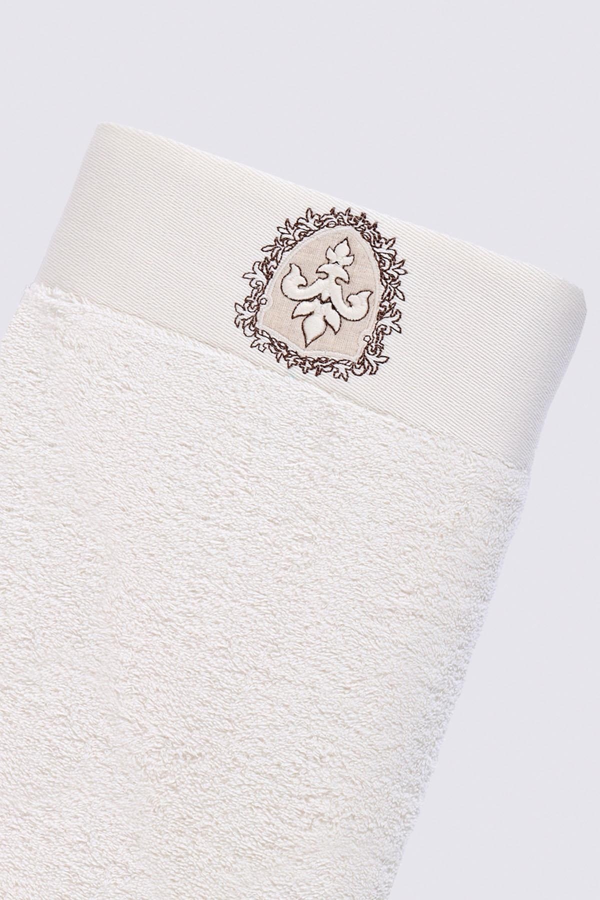 Ecocotton Ella Banyo Havlusu %100 Organik Pamuk Nakışlı Krem 80x150 Cm