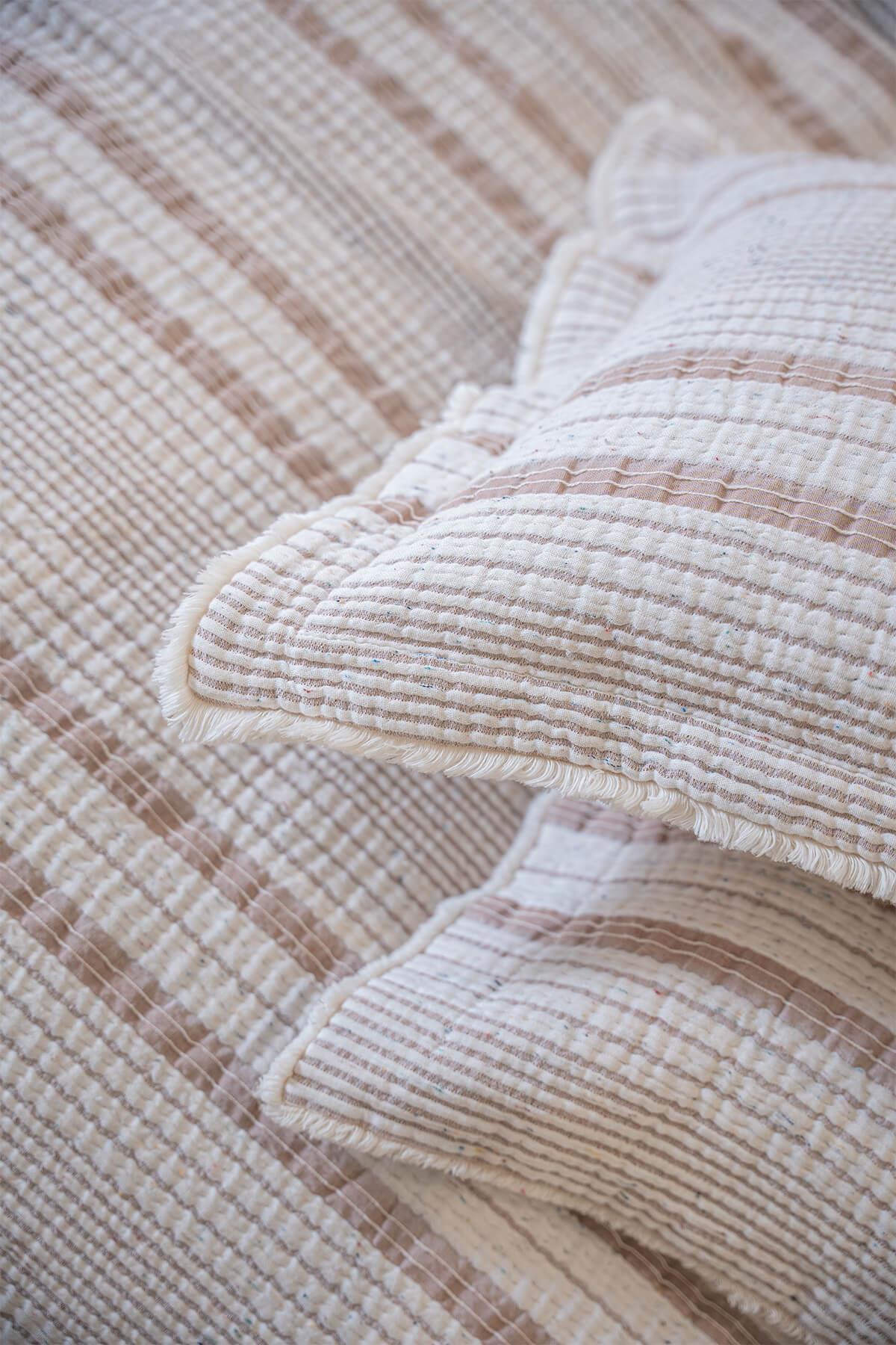 Ecocotton Hivda Çift Kişilik Yatak Örtüsü %100 Organik Pamuk Müslin Dolgulu Terra 240X260 Cm