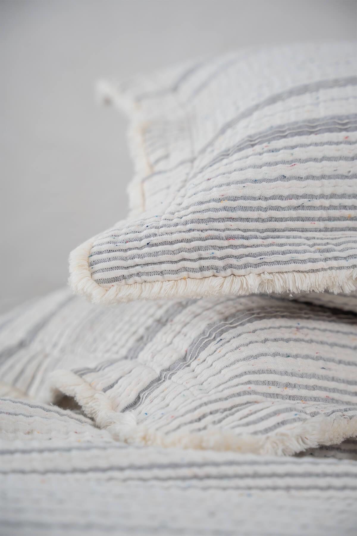 Ecocotton Hivda Çift Kişilik Yatak Örtüsü %100 Organik Pamuk Müslin Dolgulu Gri 240X260 Cm