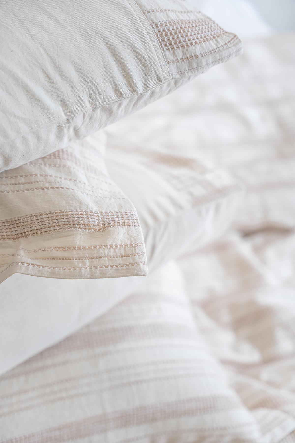 Ecocotton İkra Battal Boy Nevresim Takımı %100 Organik Pamuk Dokuma Krem-Bej 240x220 Cm