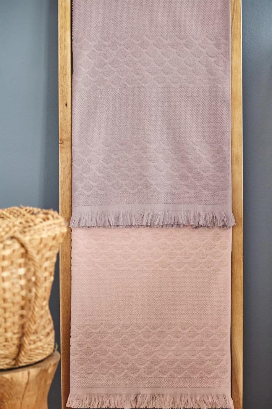 İssimo Mari Peştamal Yatak Örtüsü Bej 160*240 (Kutulu)