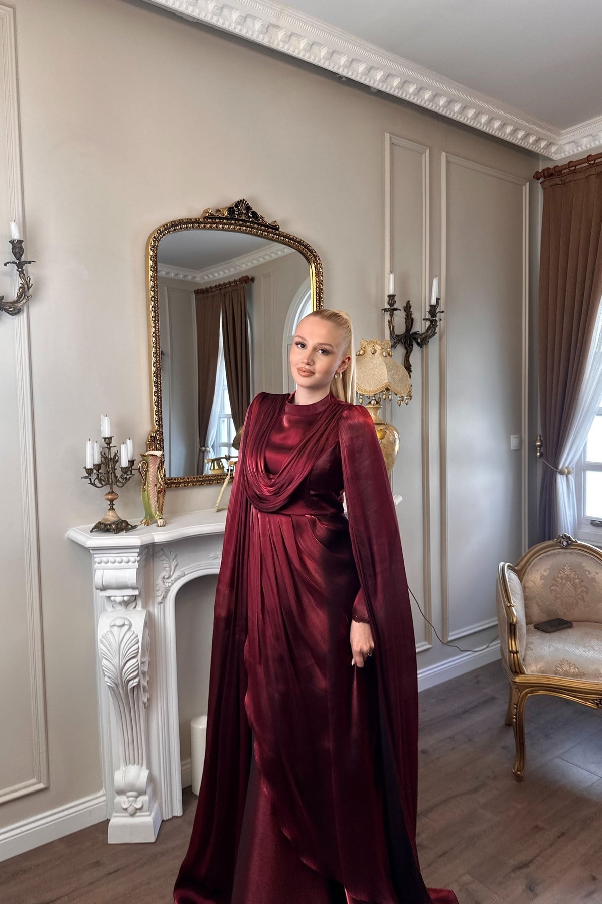 ŞAL YAKA JAN JAN ELBİSE