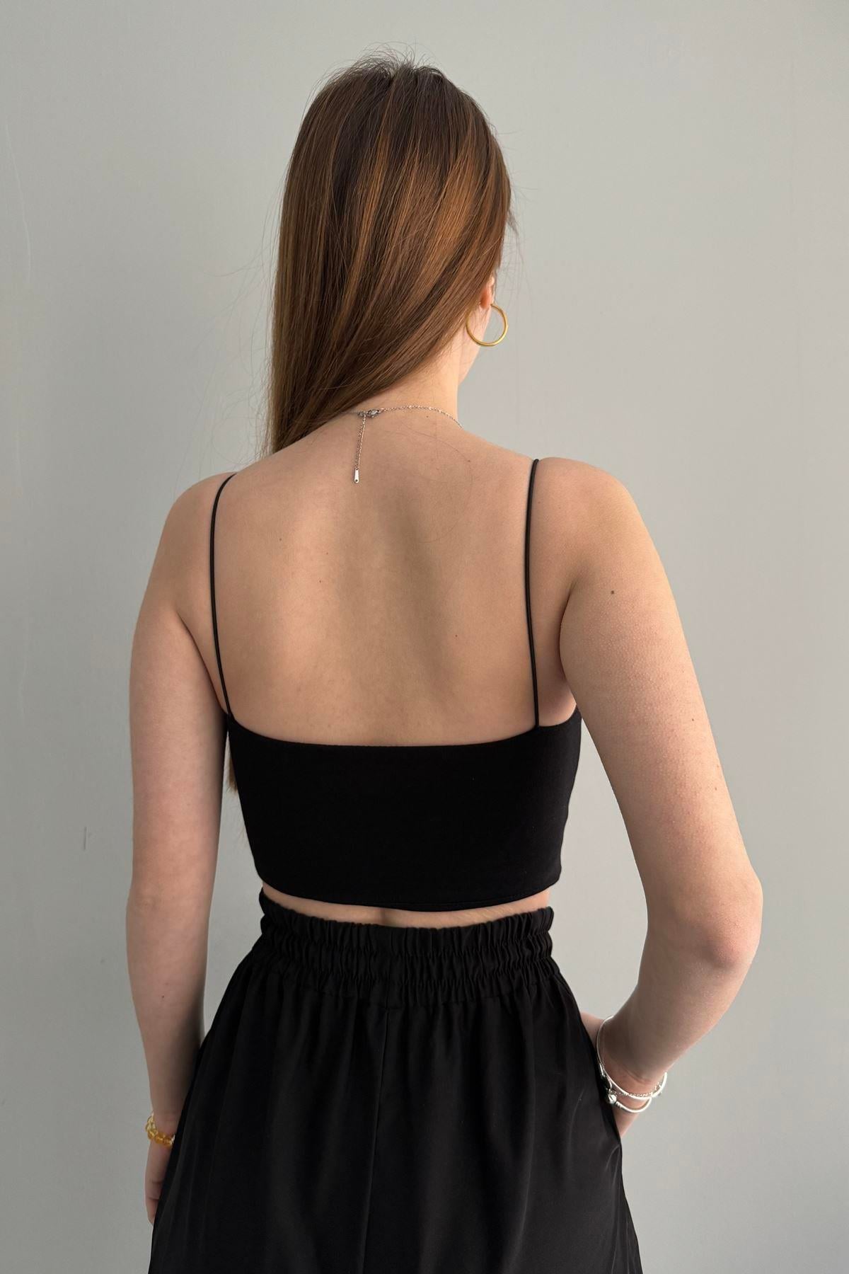 ASKILI CROP TOP