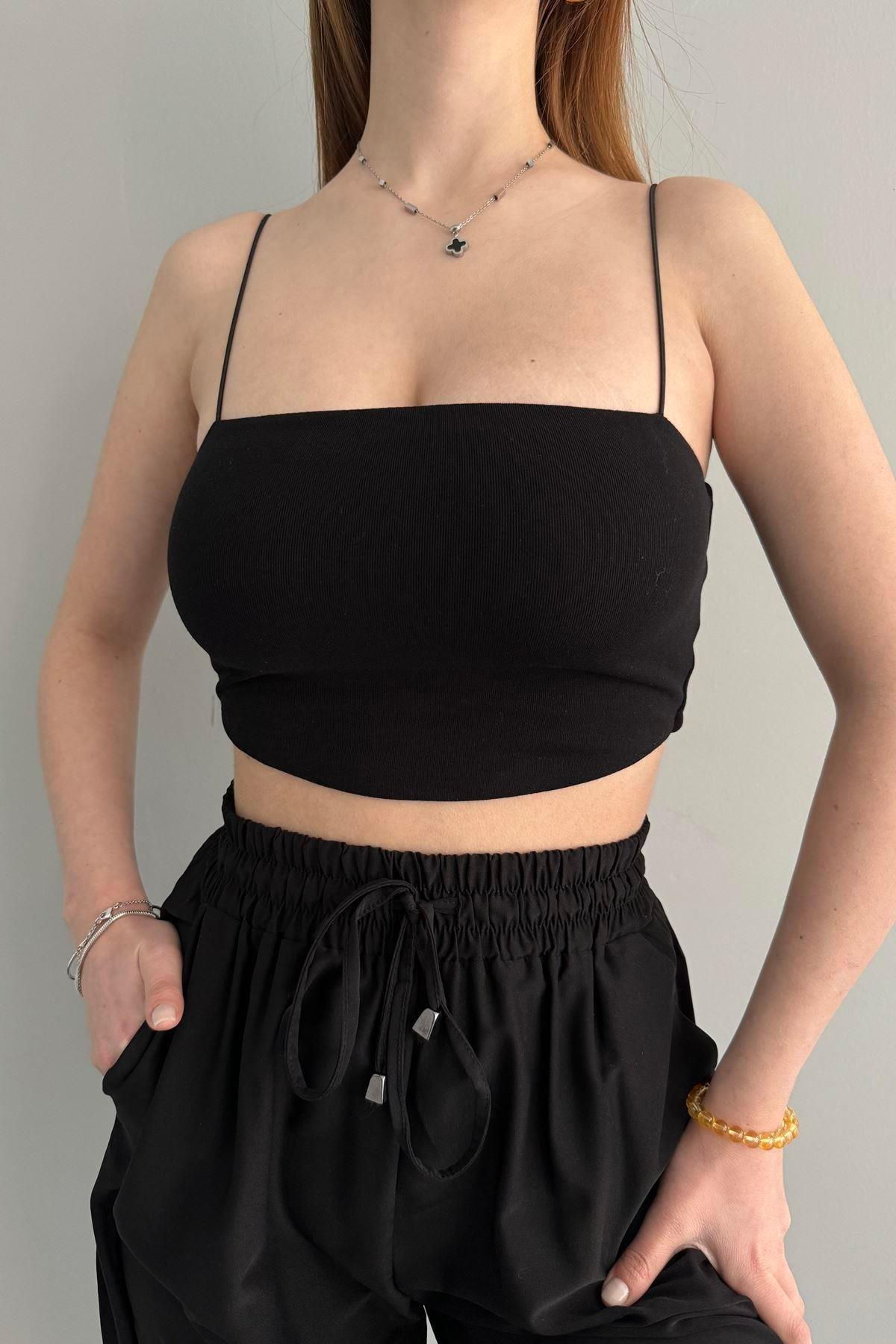 ASKILI CROP TOP