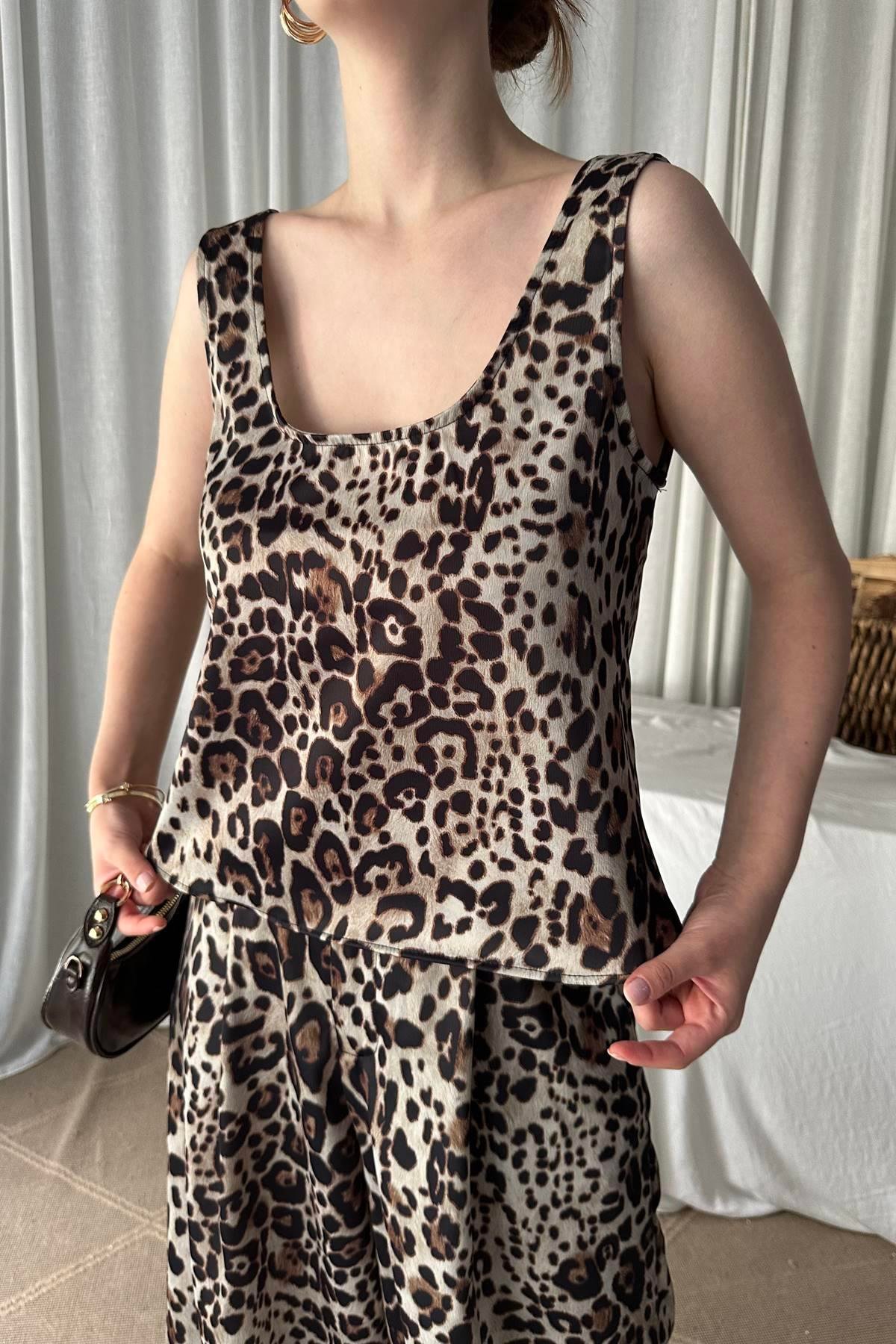 LEOPAR DESENLİ ATLET