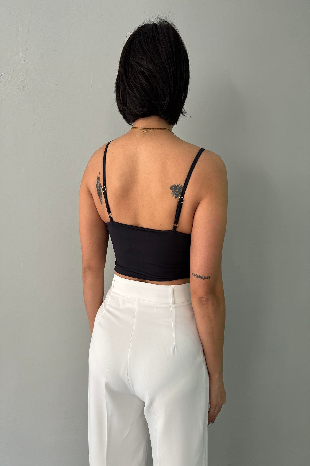 ÖRME ASKILI CROP BLUZ