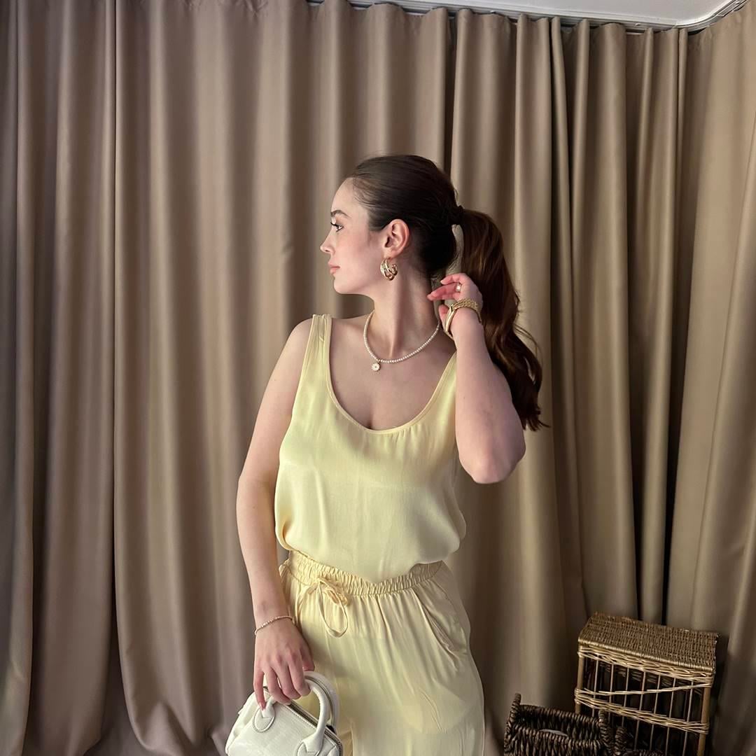 V YAKA SATEN ATLET