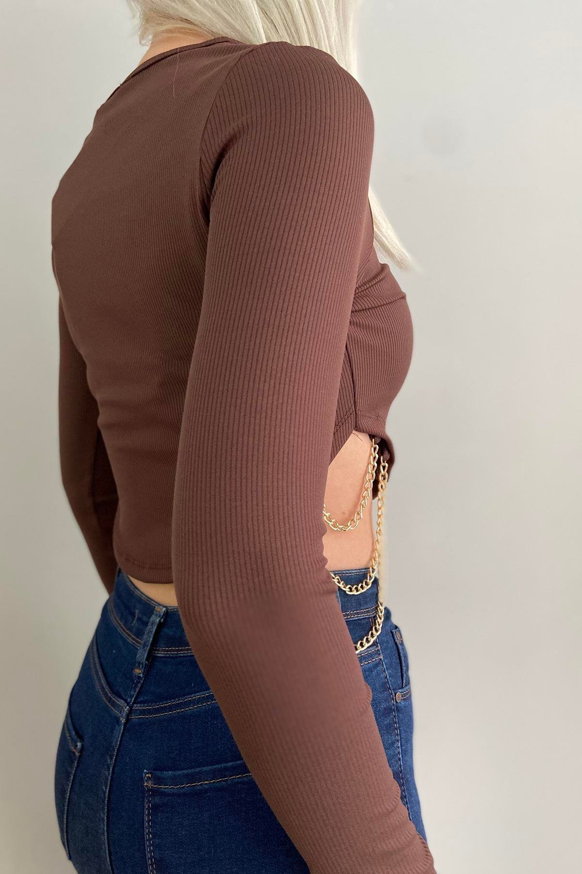 BEL AKSESUARLI CROP BLUZ