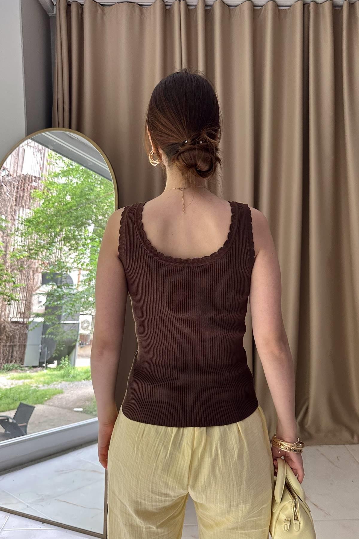 FİTİLLİ DÜĞME DETAYLŞI TRIKO BLUZ