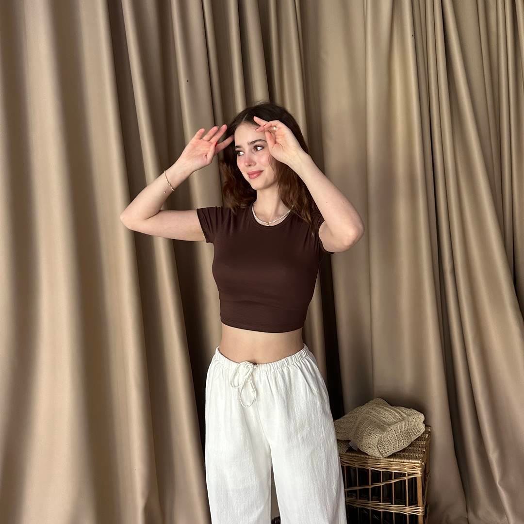 MODAL CROP TOP